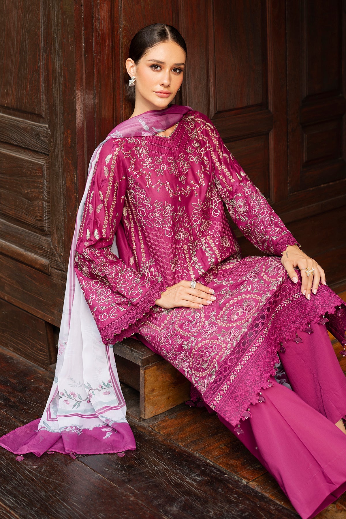 EMBROIDERED LAWN SF-4263