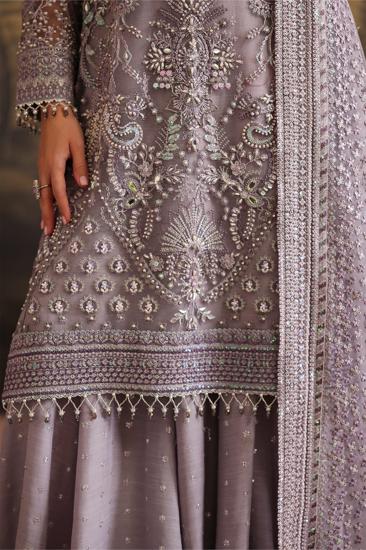 EMBROIDERED NET SF-4379