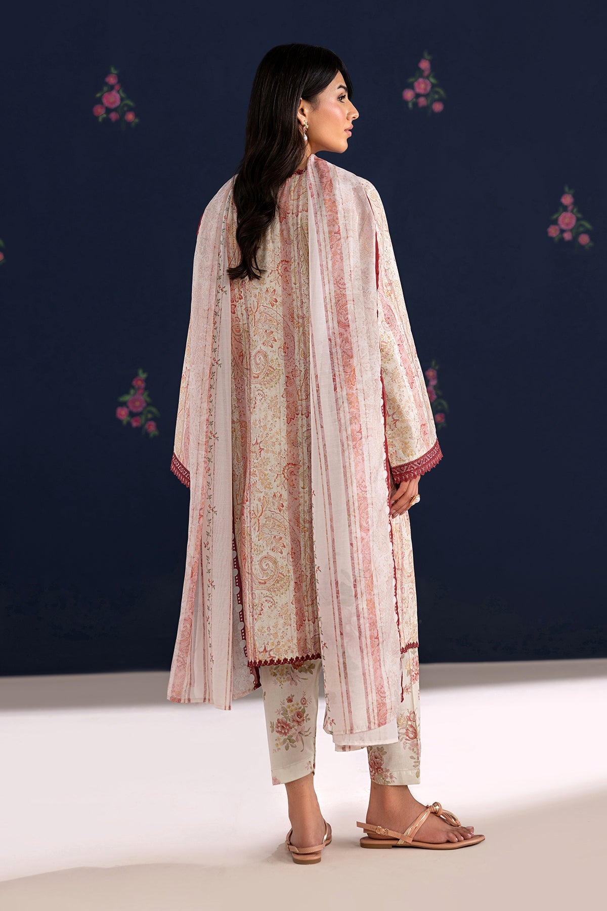 EMBROIDERED LAWN SF-4457