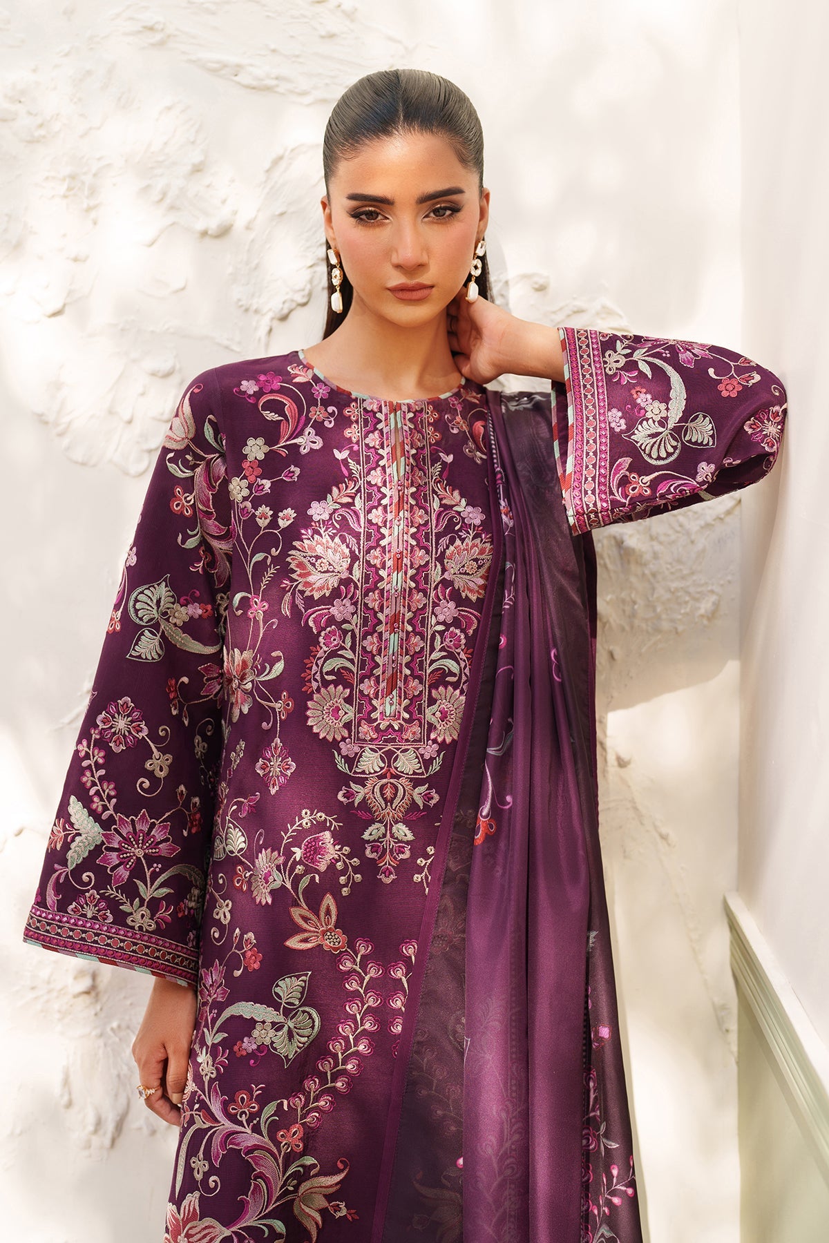 EMBROIDERED RAW SILK SF-4382