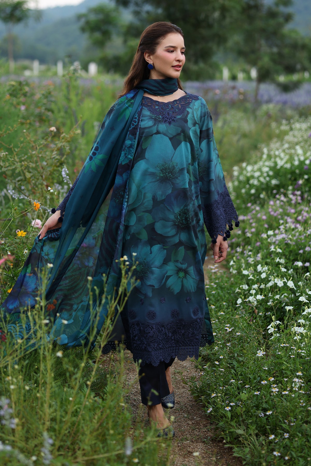 DIGITAL PRINTED LAWN UF-4244