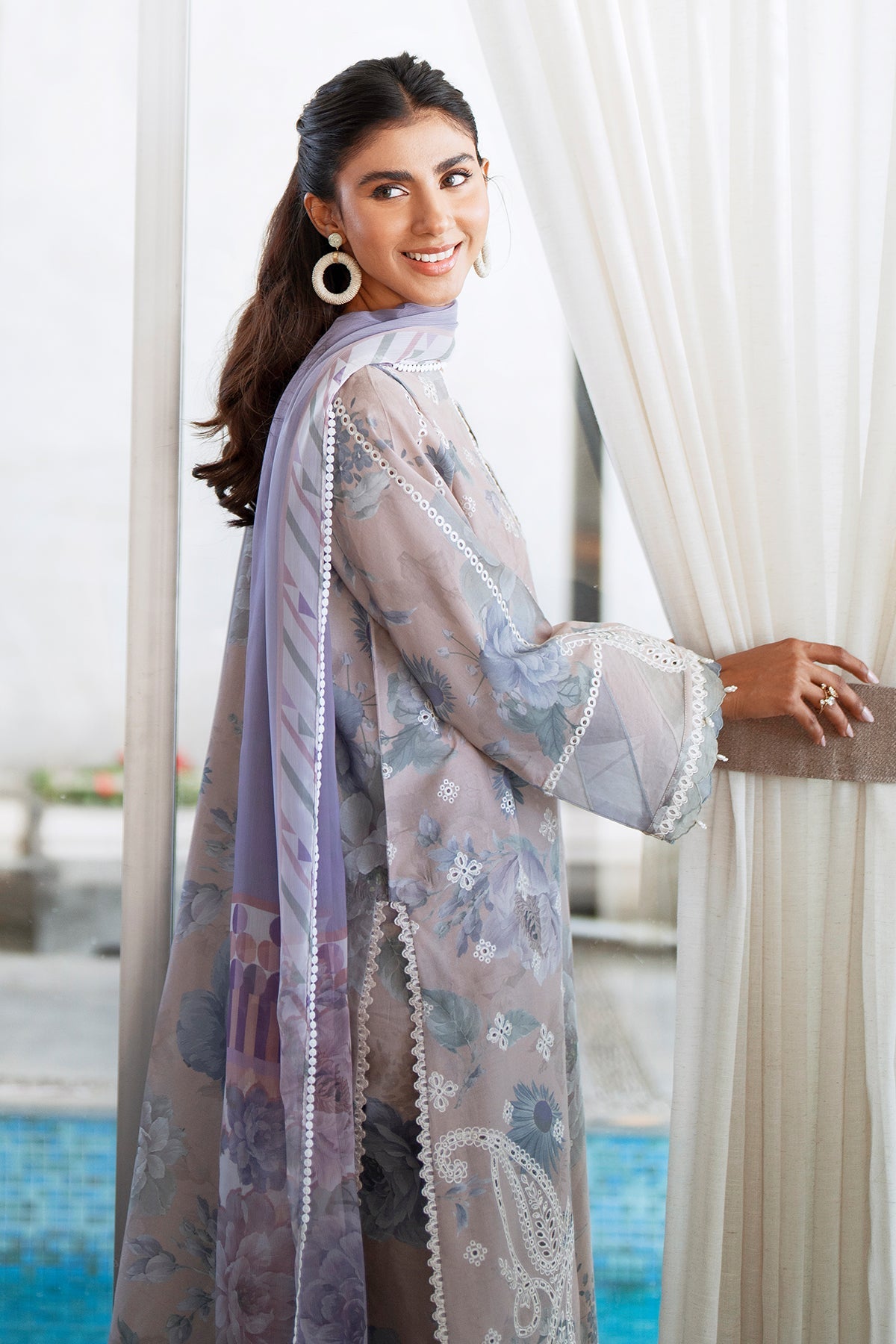 EMBROIDERED PRINTED LAWN SF-4079