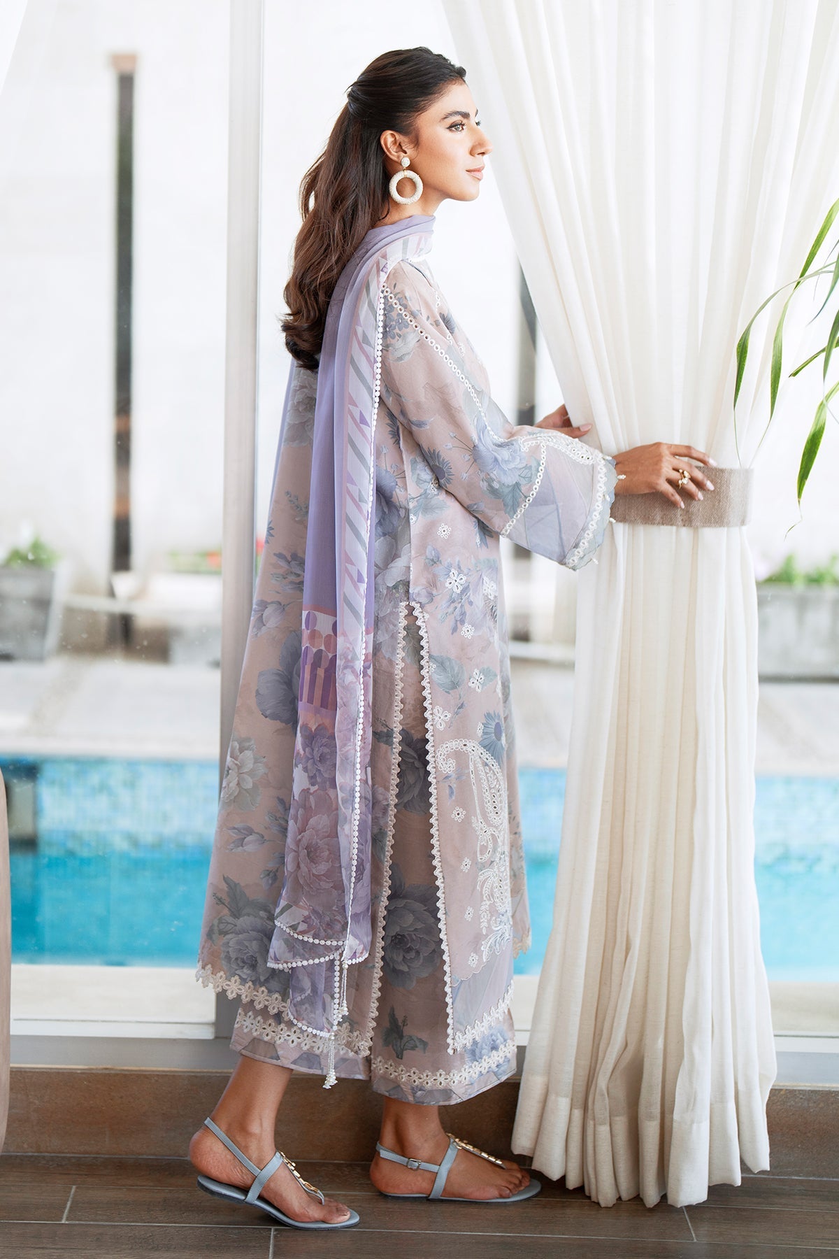 EMBROIDERED PRINTED LAWN SF-4079