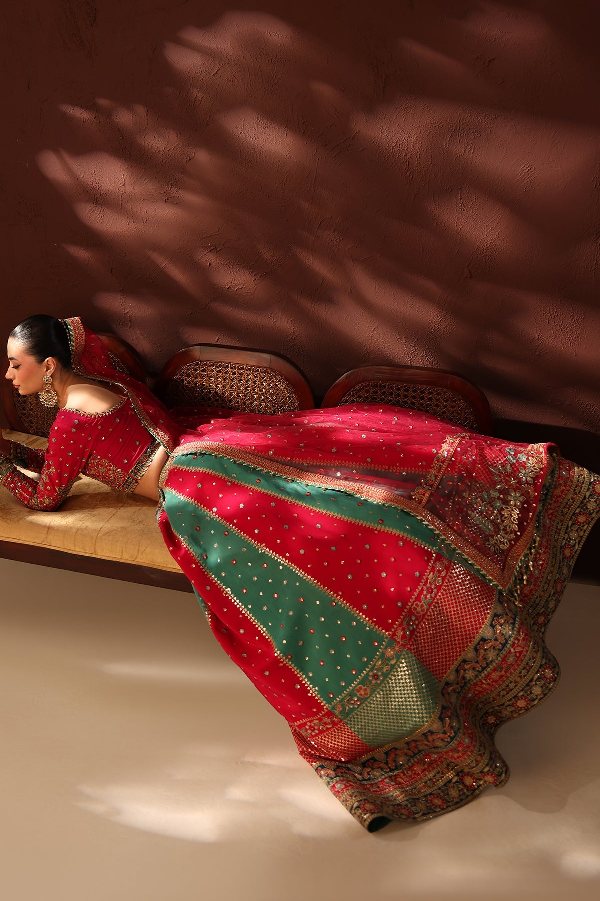 EMBROIDERED SILK UF-4489