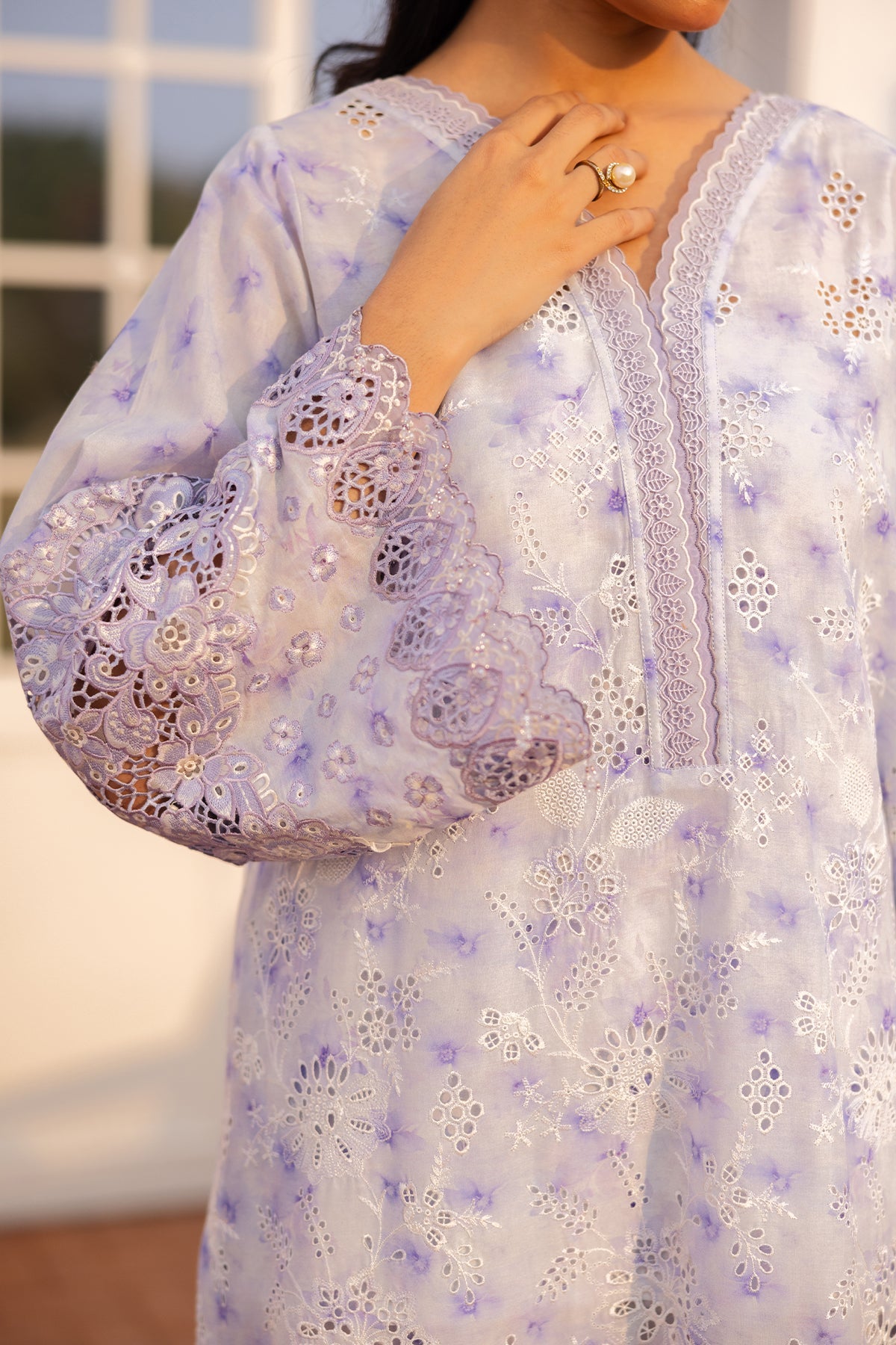 EMBROIDERED LAWN UF-4149