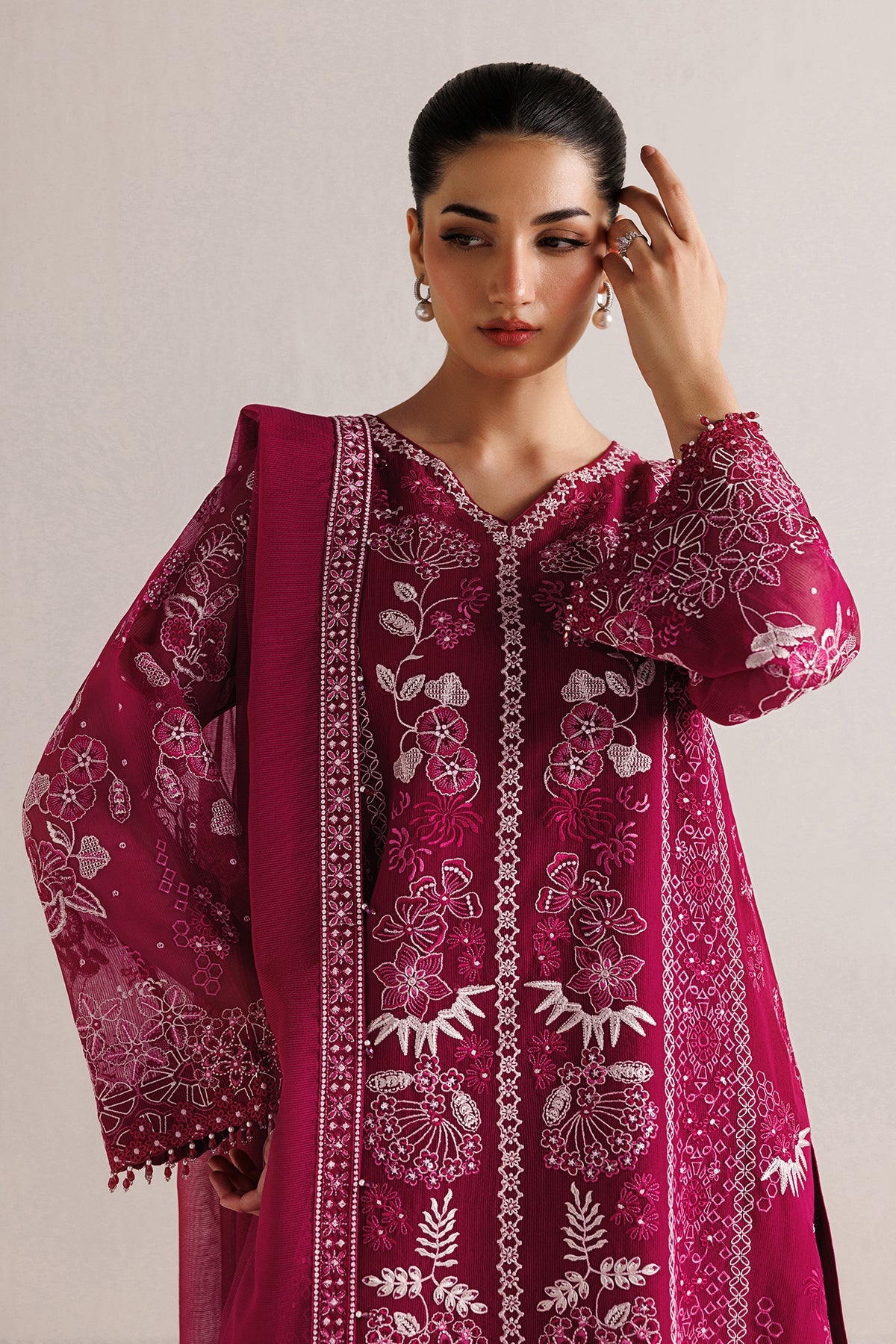 EMBROIDERED COTTON NET SF-4511