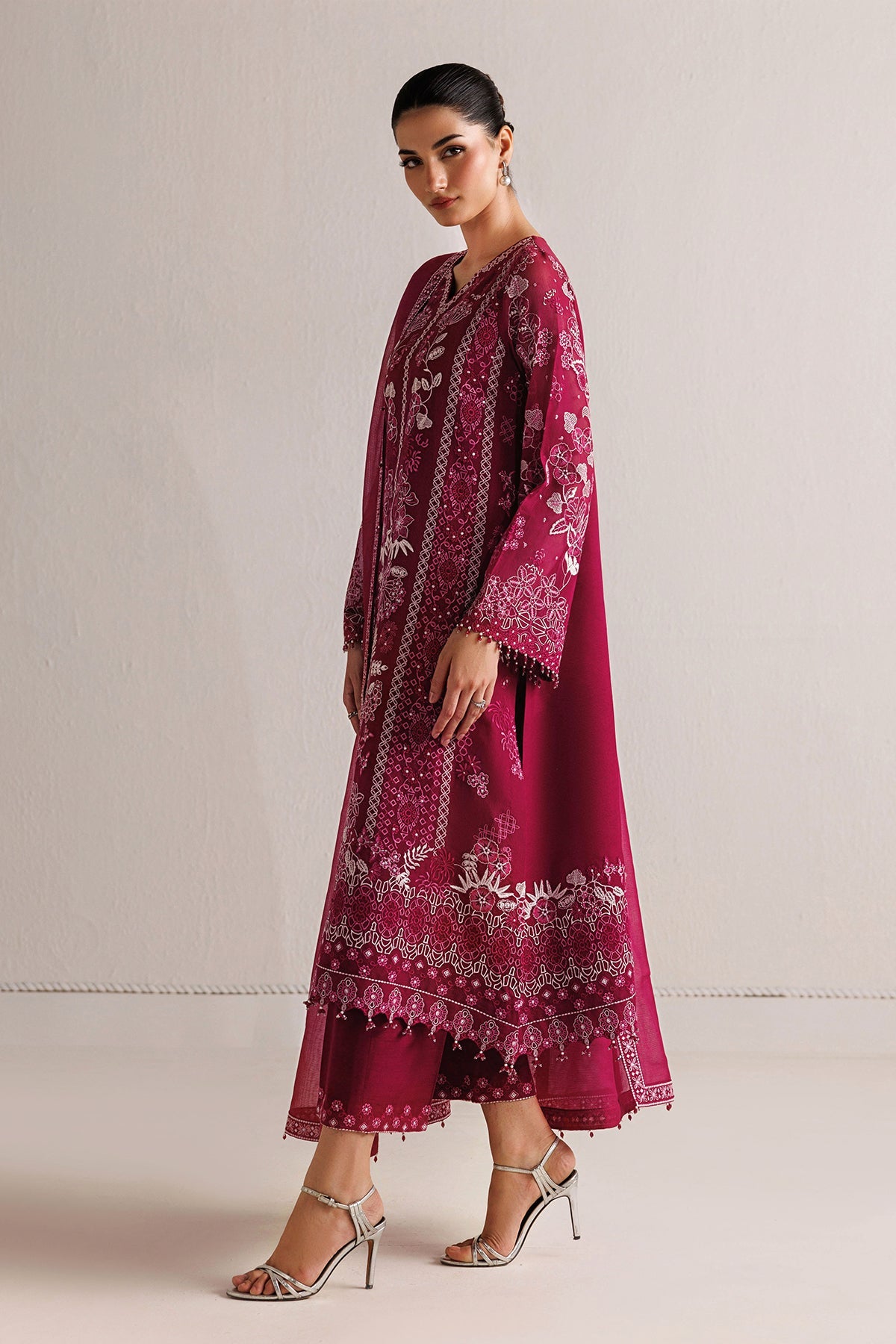 EMBROIDERED COTTON NET UF-4511