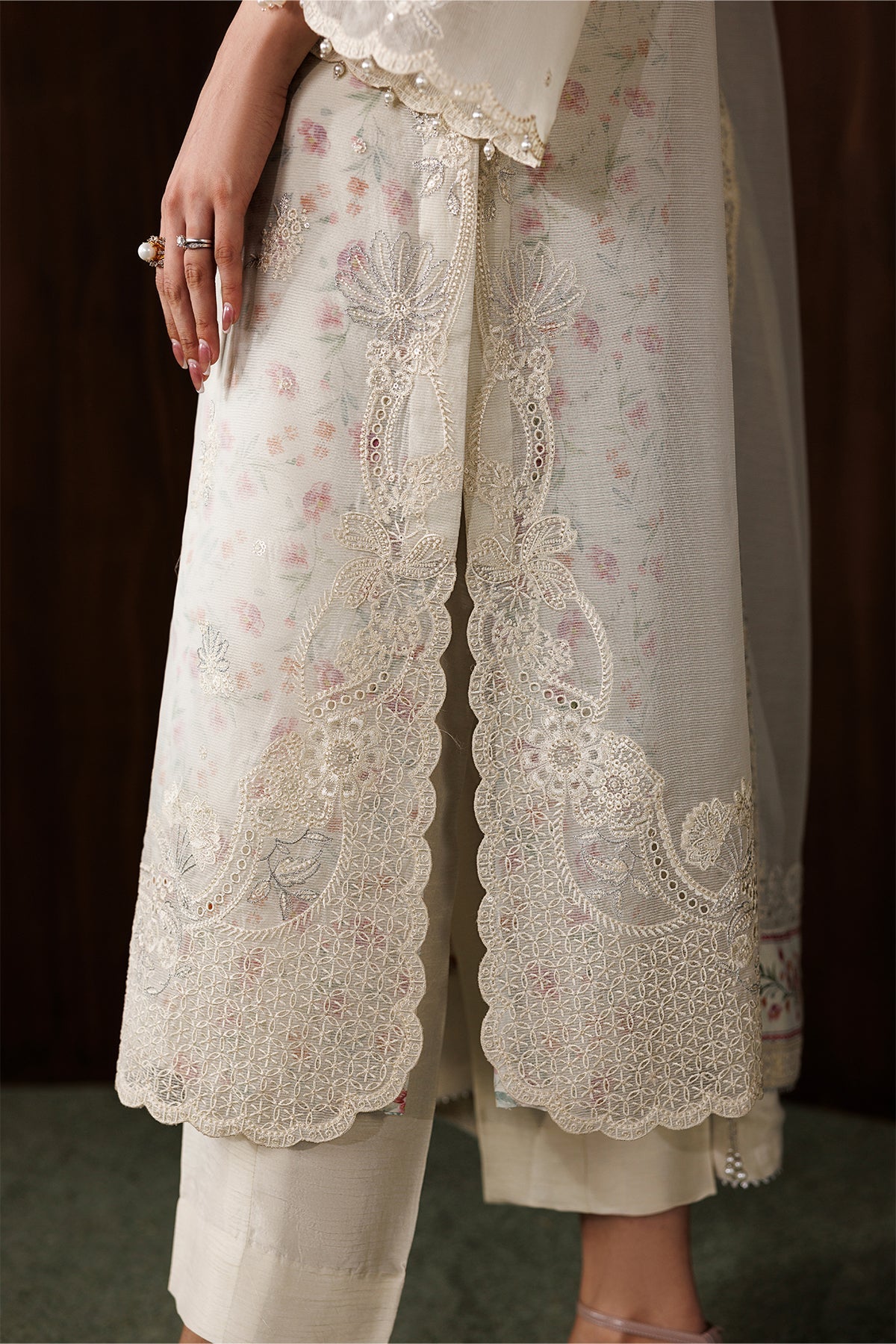 EMBROIDERED COTTON NET SF-4440