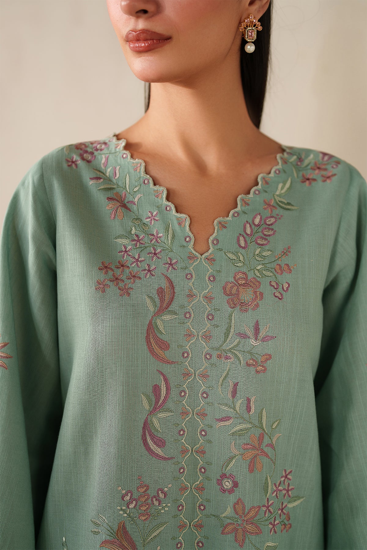 EMBROIDERED KHADDAR SF-4355