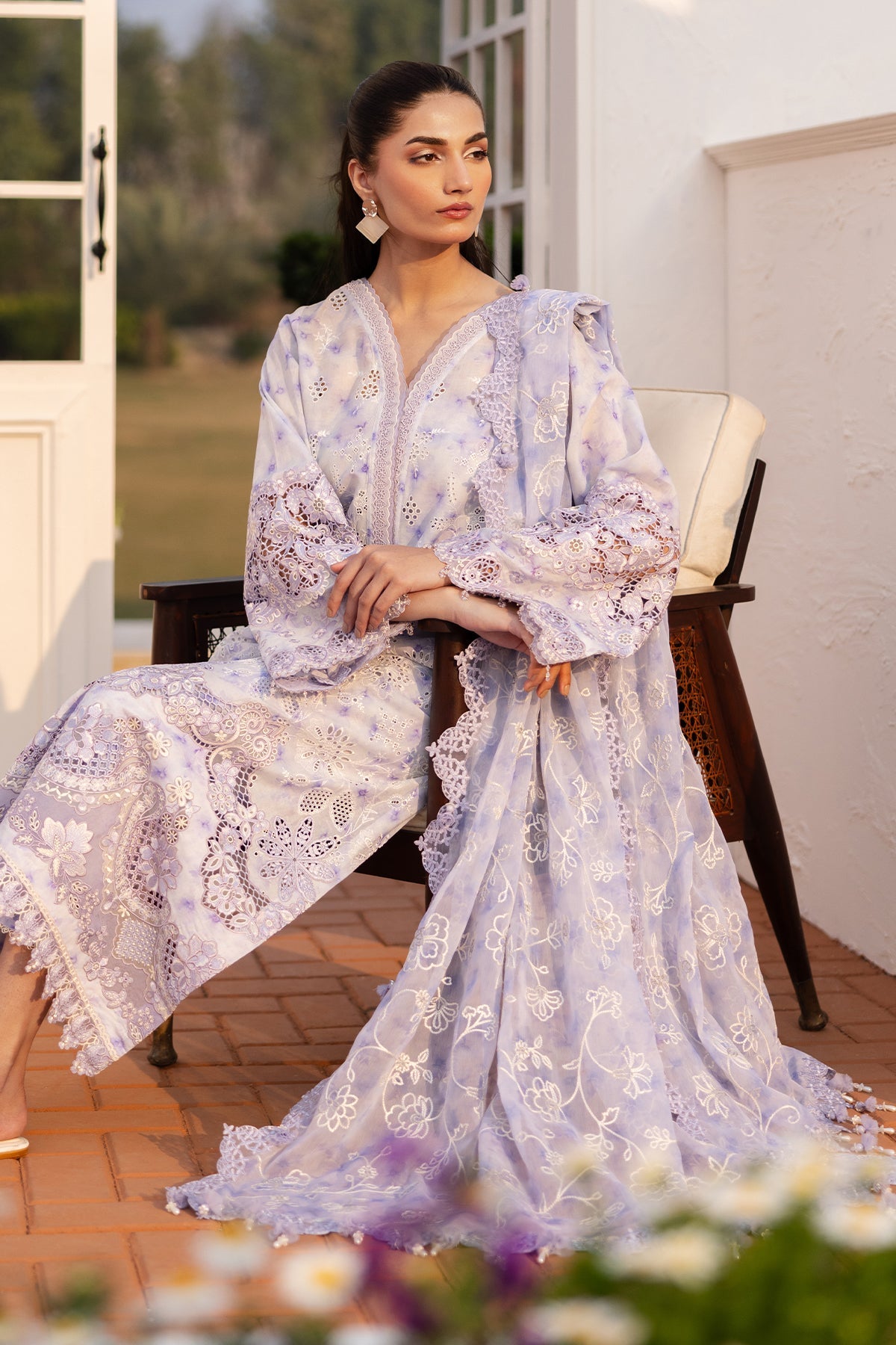 EMBROIDERED LAWN UF-4149