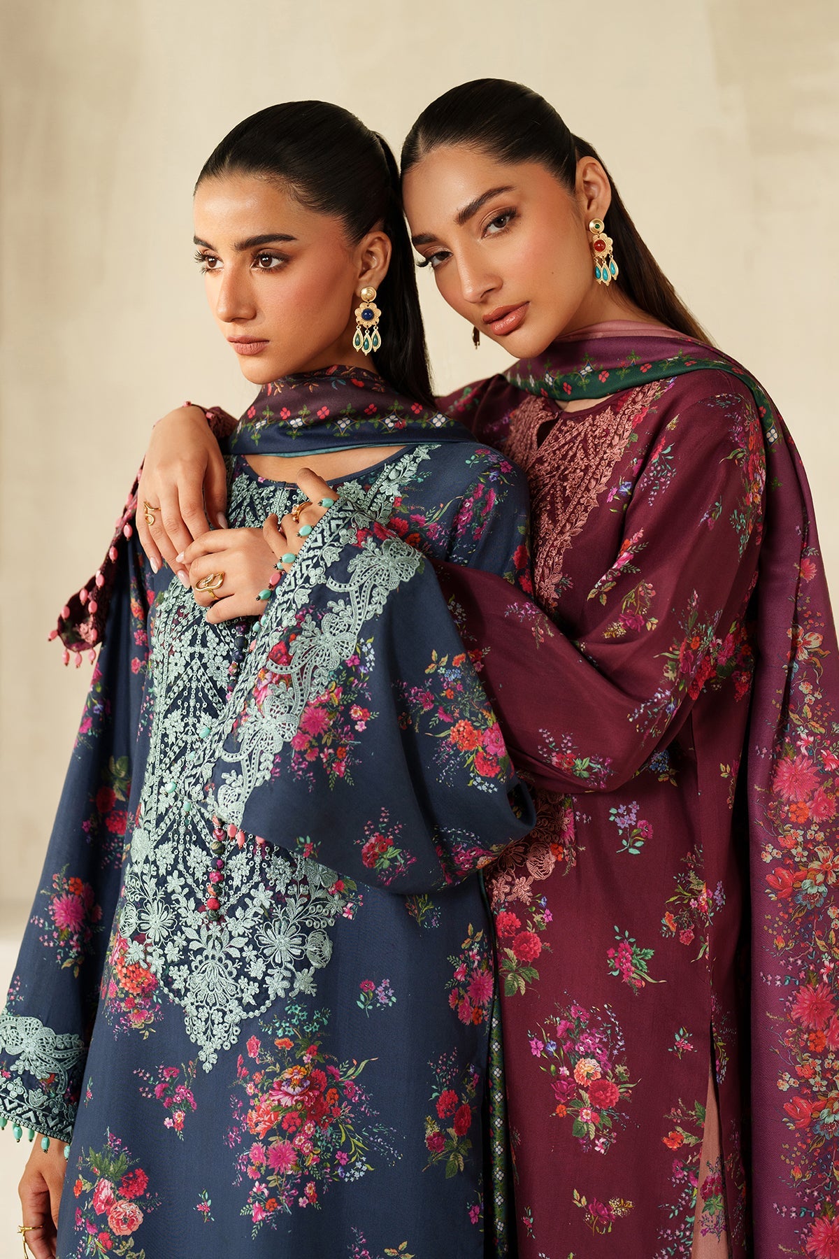 EMBROIDERED KHADDAR UF-4338