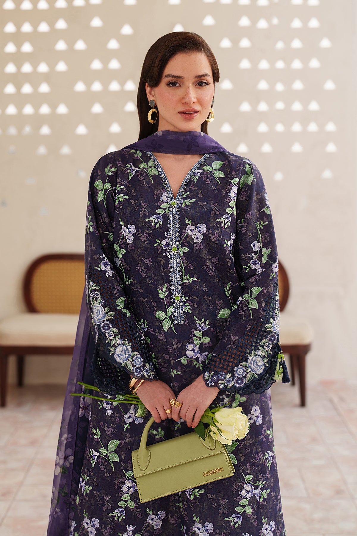 EMBROIDERED LAWN UF-4405