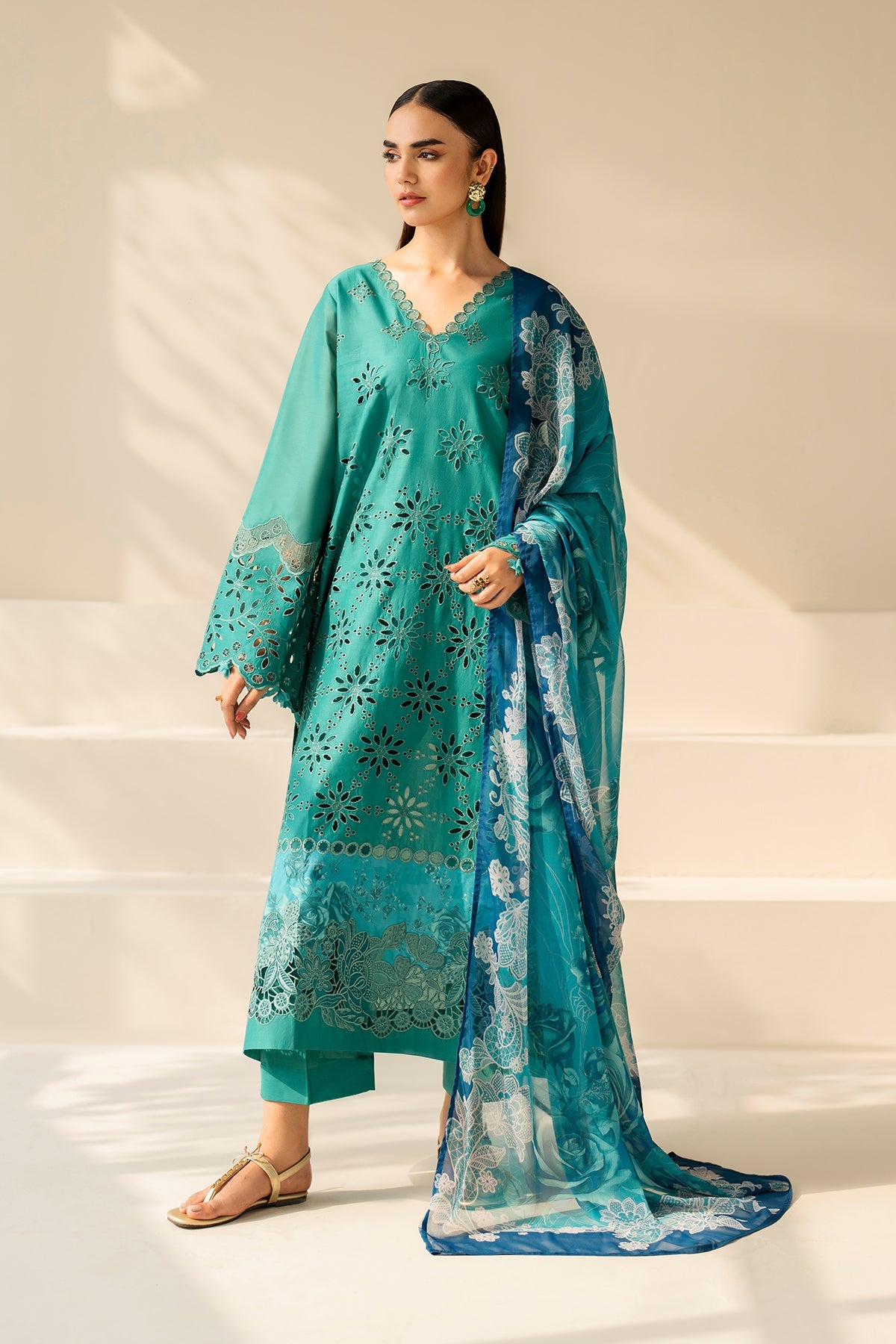 EMBROIDERED LAWN SF-4275
