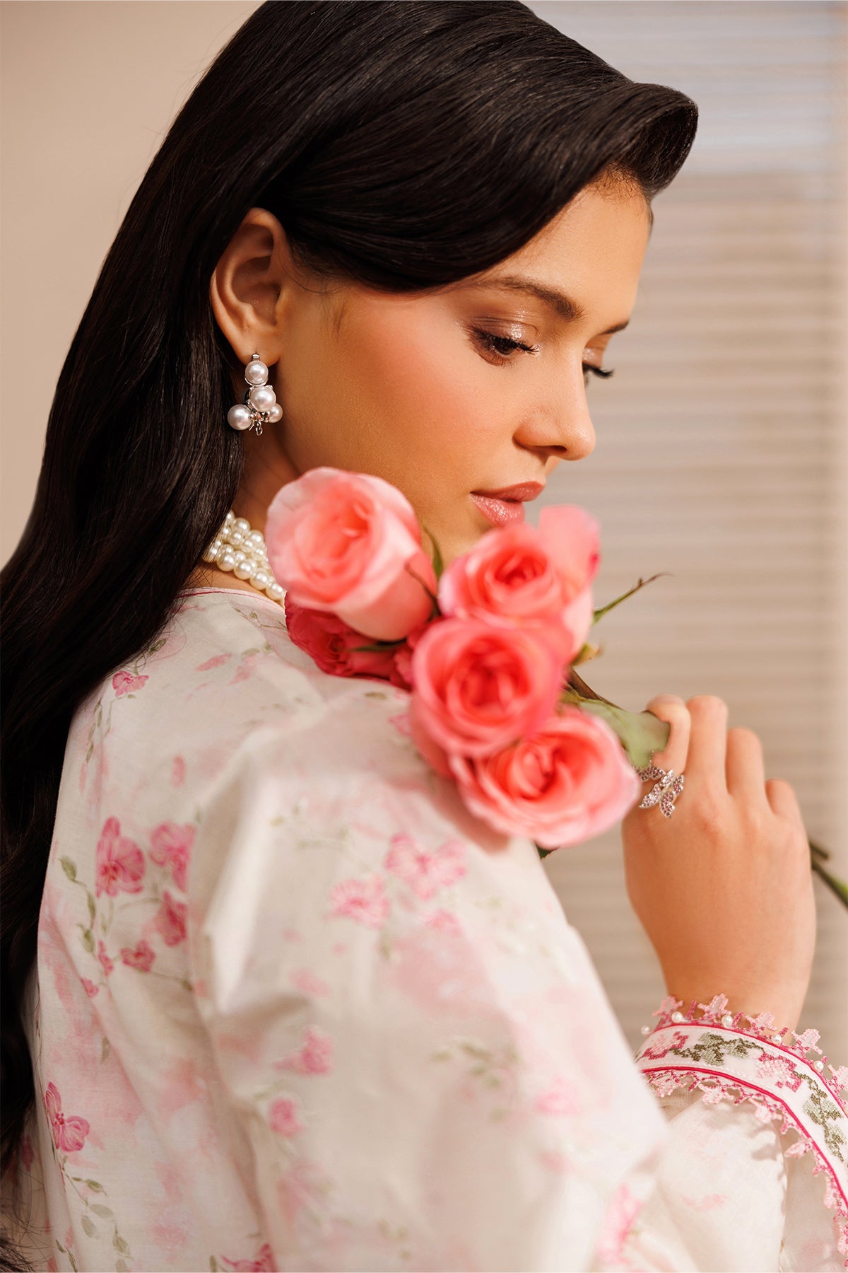 EMBROIDERED LAWN SF-4392