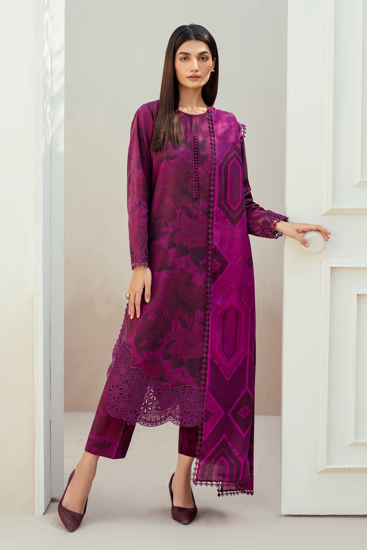 PRINTED KHADDAR SF-4009