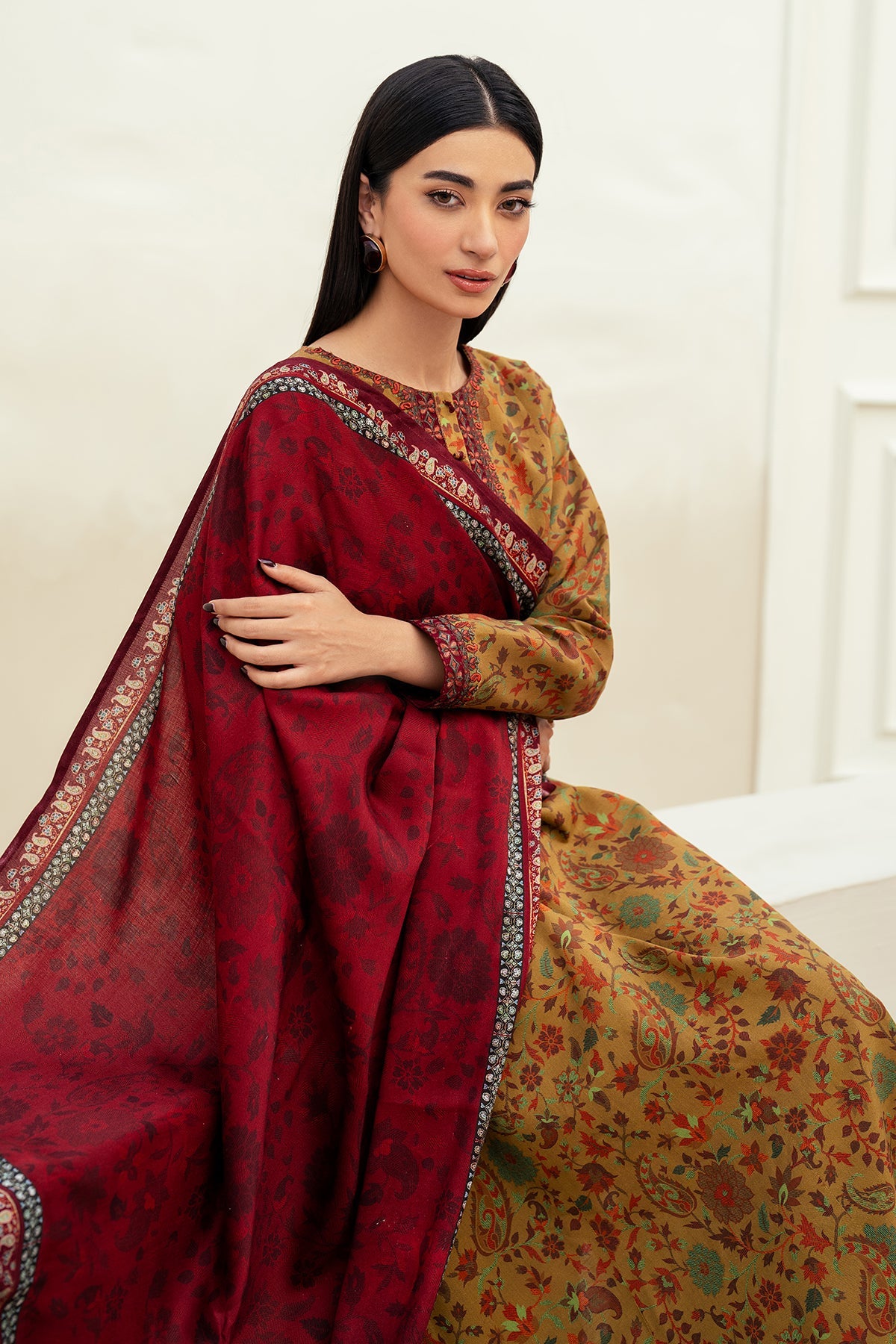 EMBROIDERED KHADDAR SF-4021