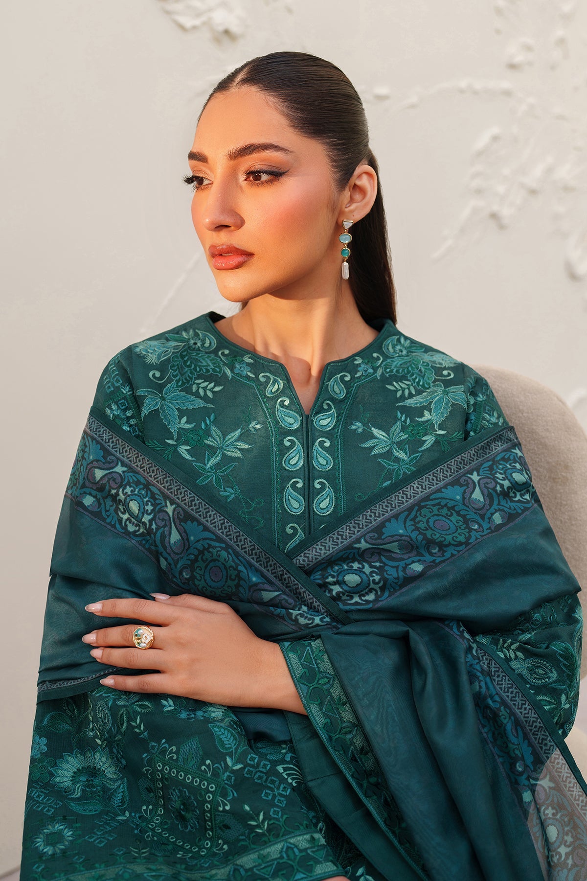 EMBROIDERED RAW SILK SF-4383