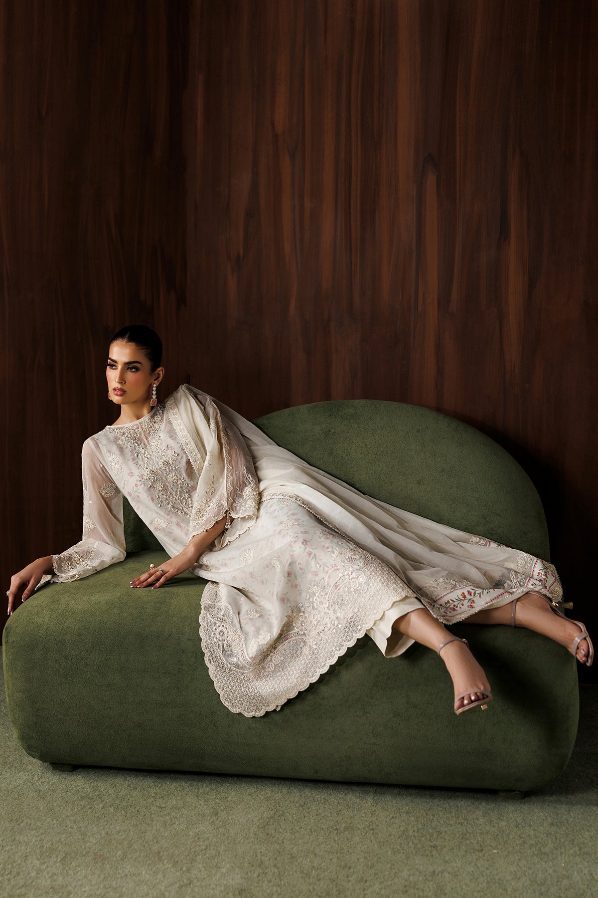 EMBROIDERED COTTON NET SF-4440