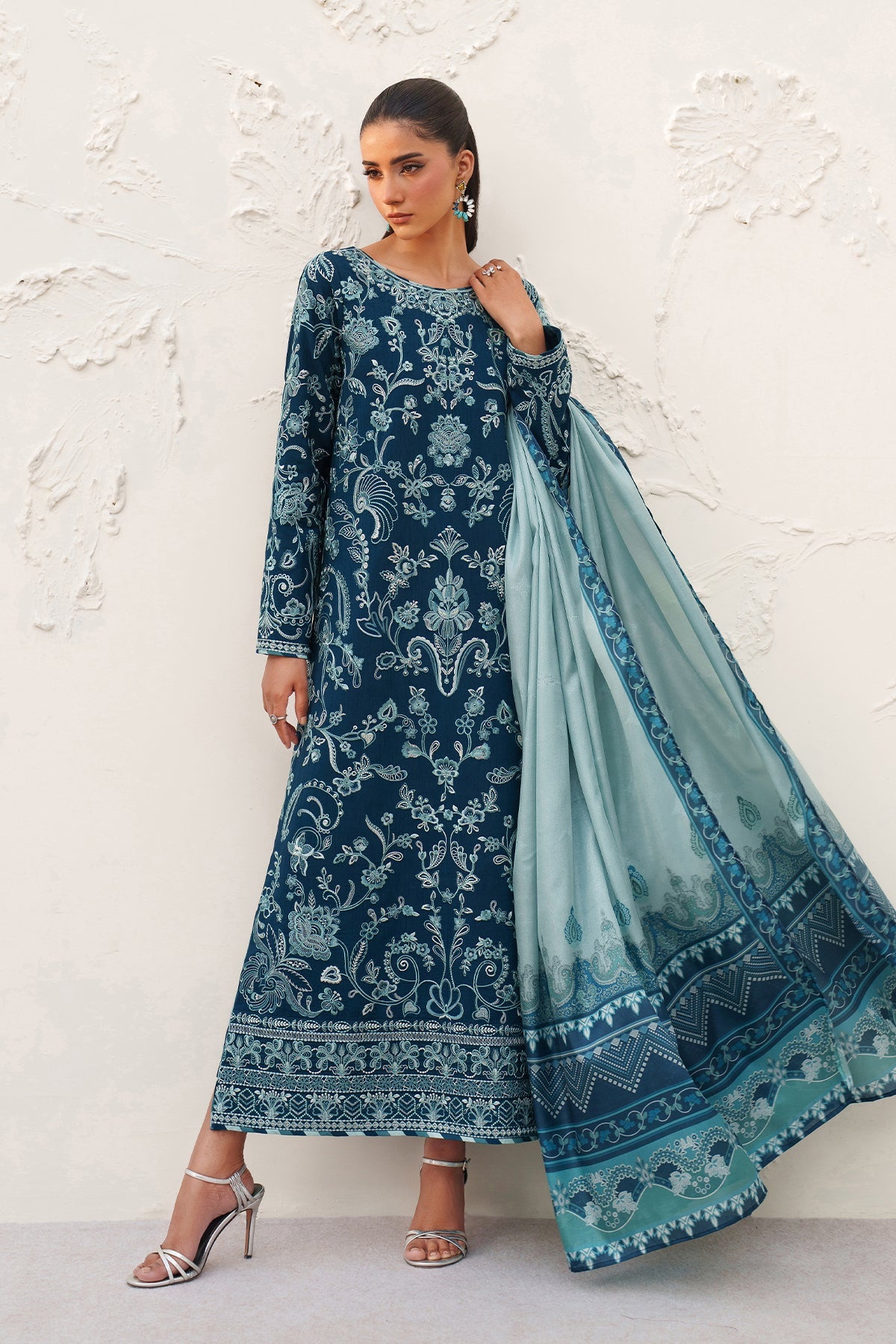 EMBROIDERED RAW SILK UF-4384