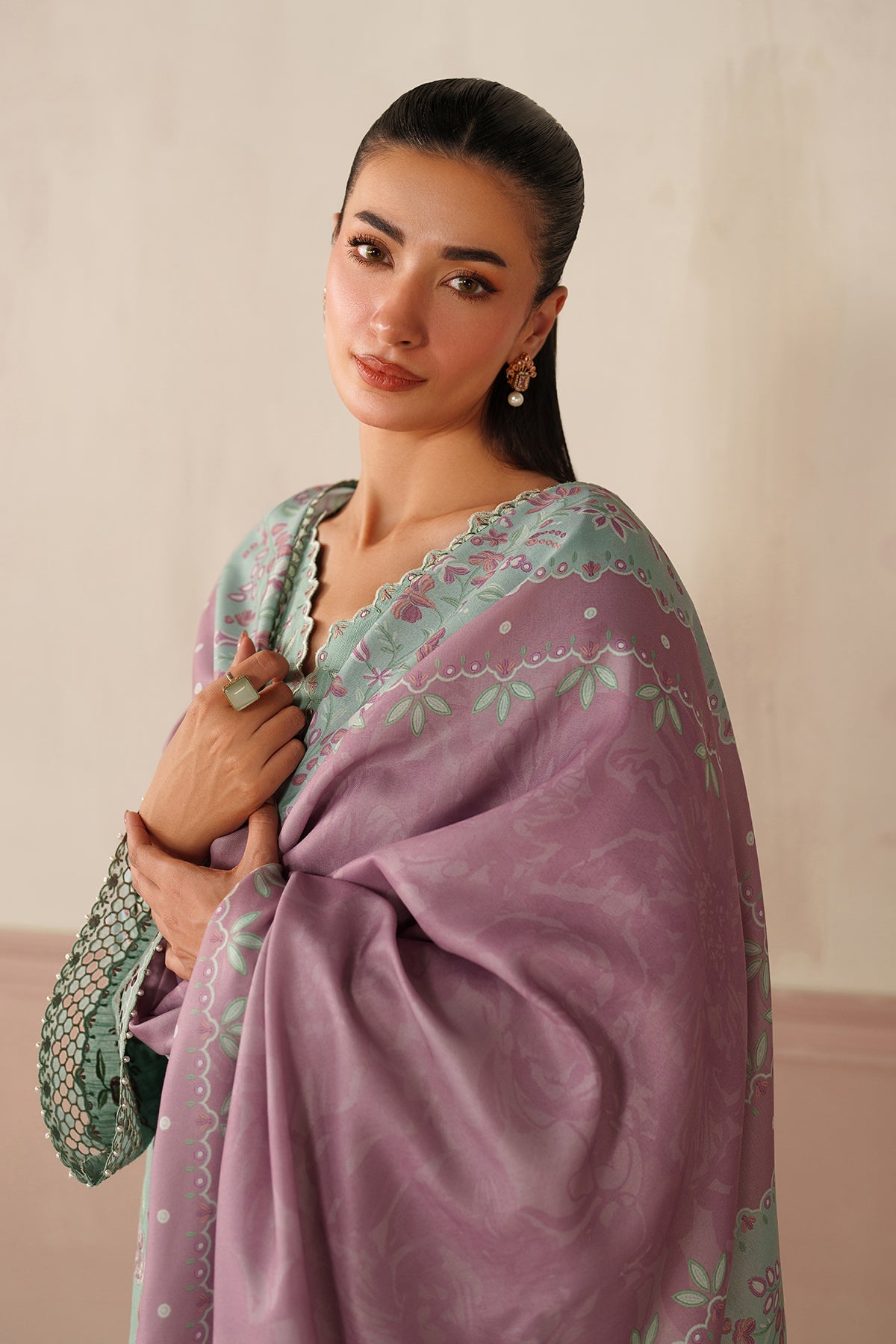 EMBROIDERED KHADDAR SF-4355