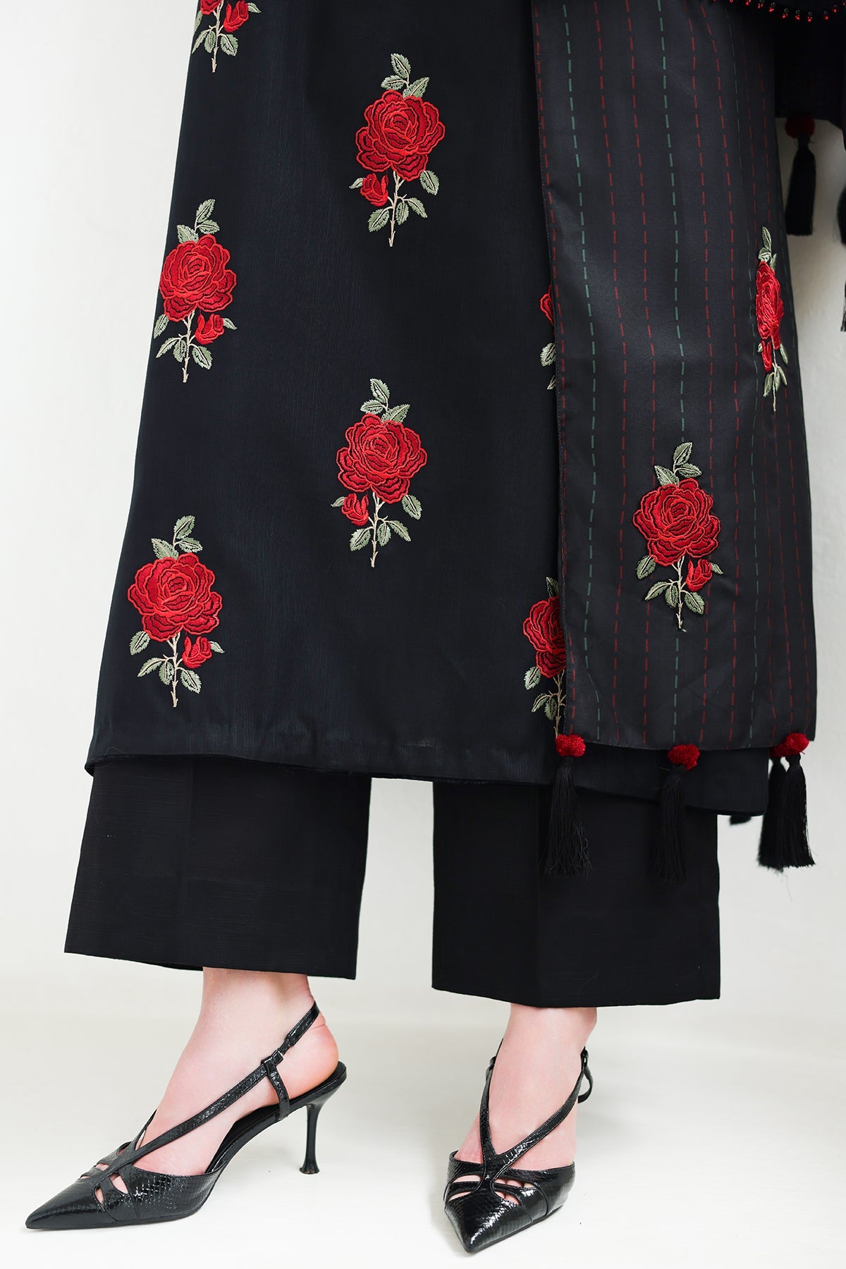 EMBROIDERED KHADDAR PR-1422
