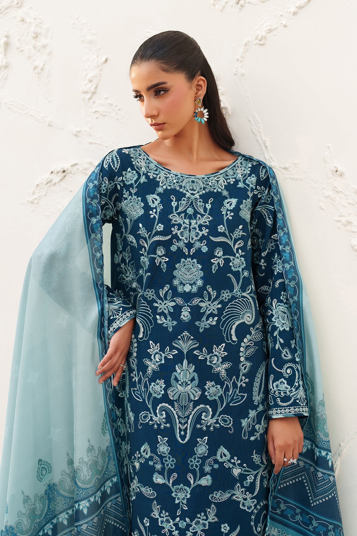EMBROIDERED RAW SILK SF-4384