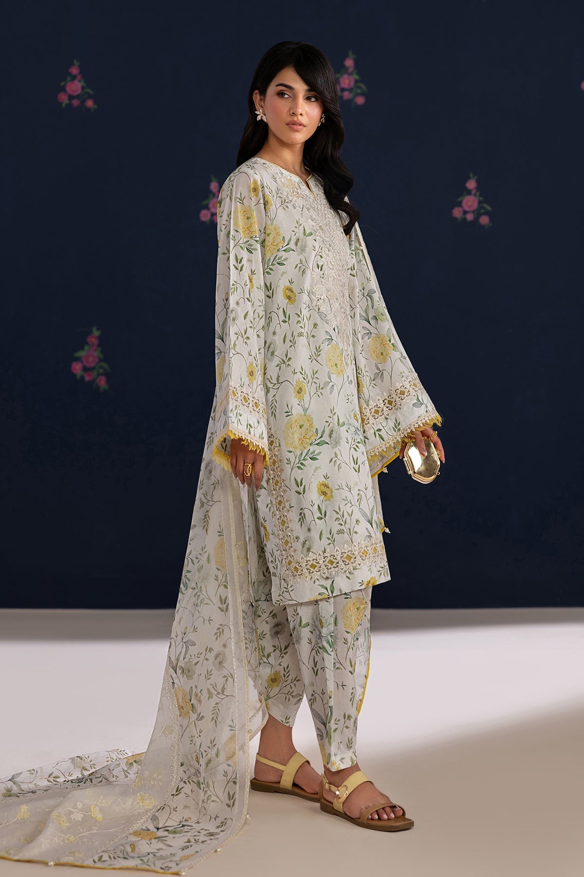 EMBROIDERED LAWN UF-4460