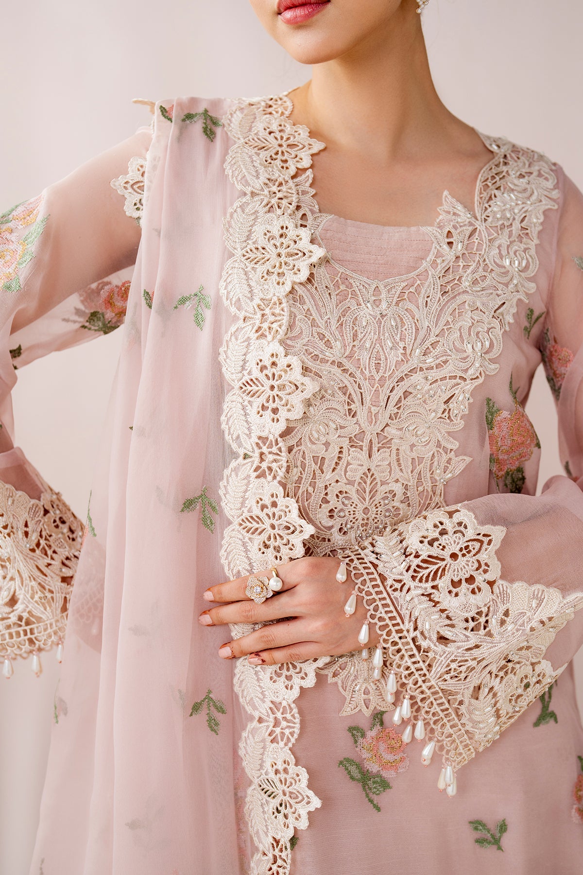 EMBROIDERED CHIFFON UF-4189