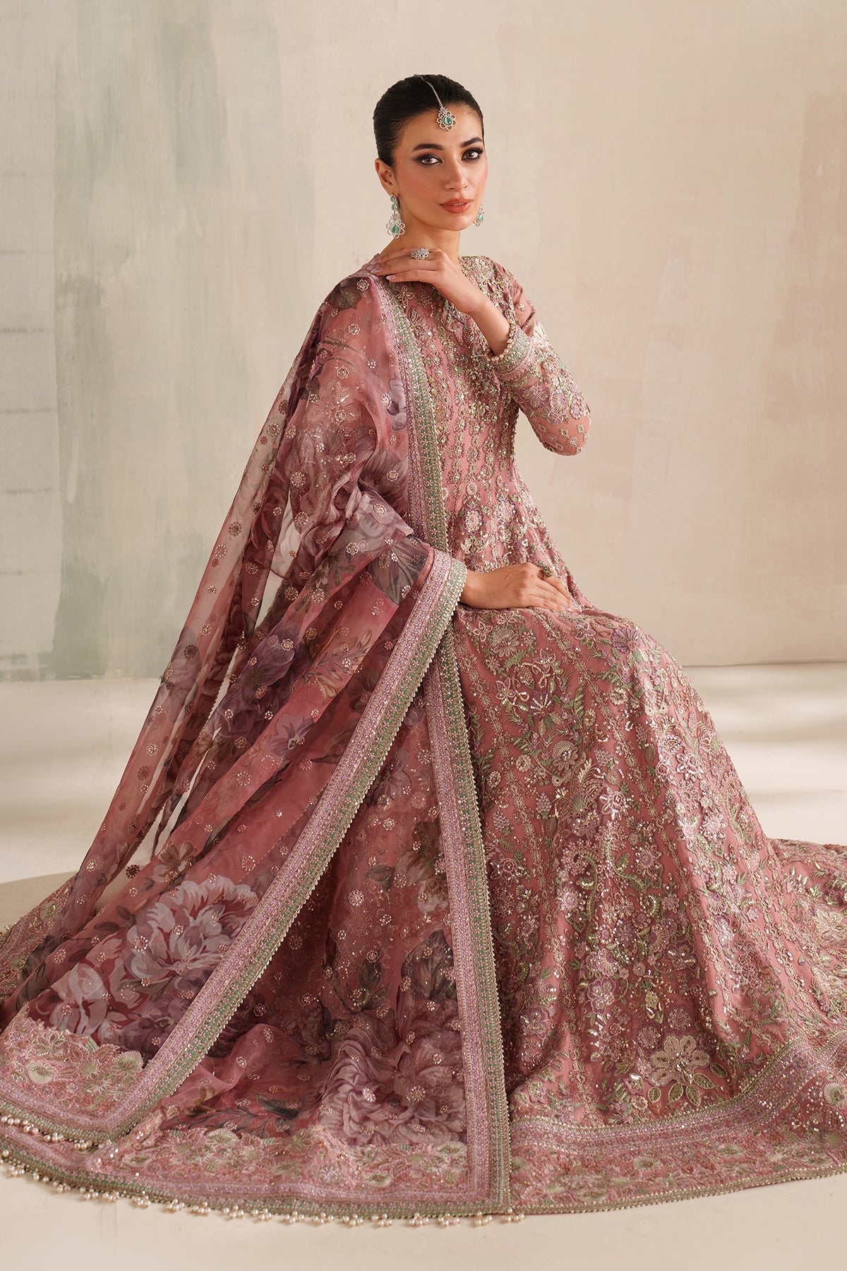 EMBROIDERED NET SF-4377