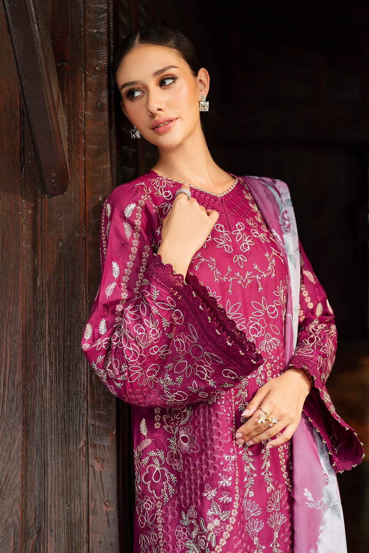 EMBROIDERED LAWN SF-4263