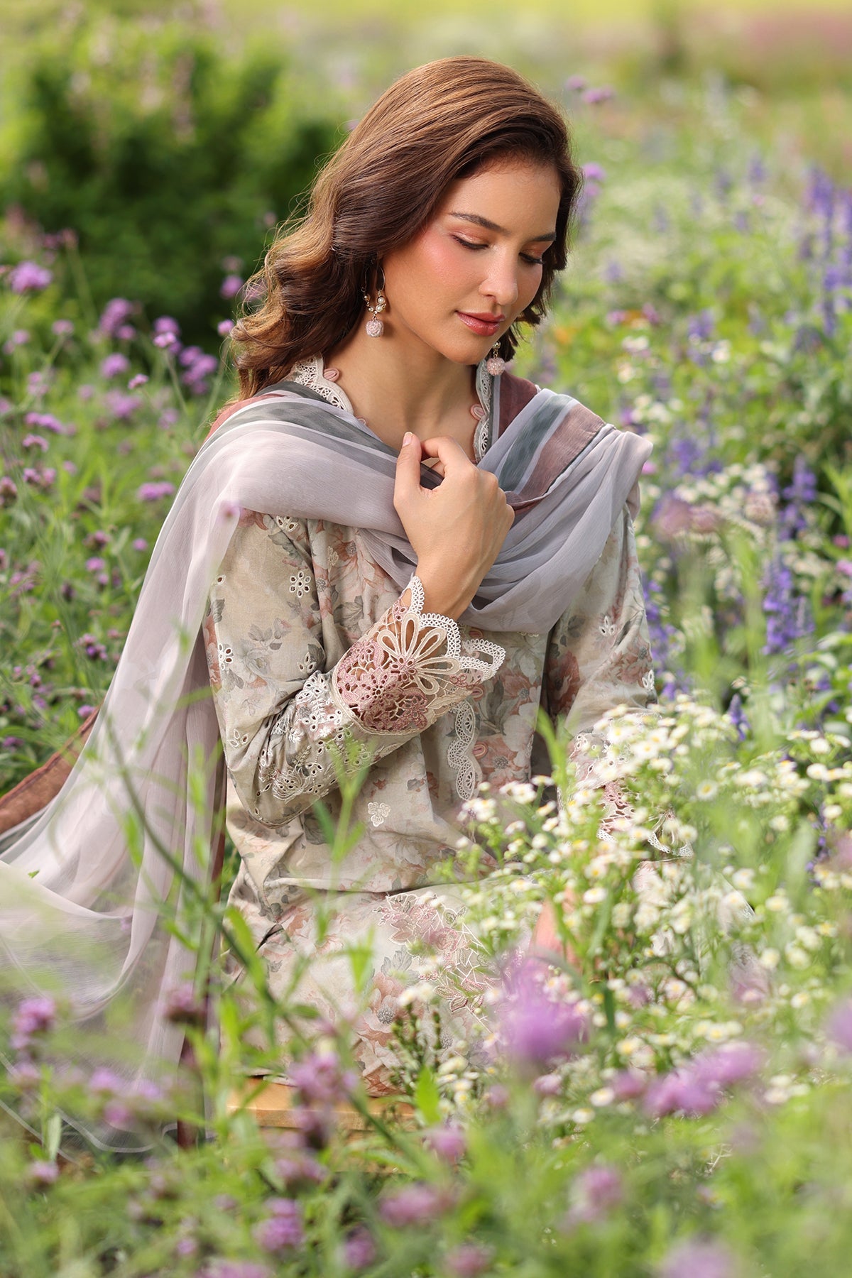 EMBROIDERED LAWN SF-4225