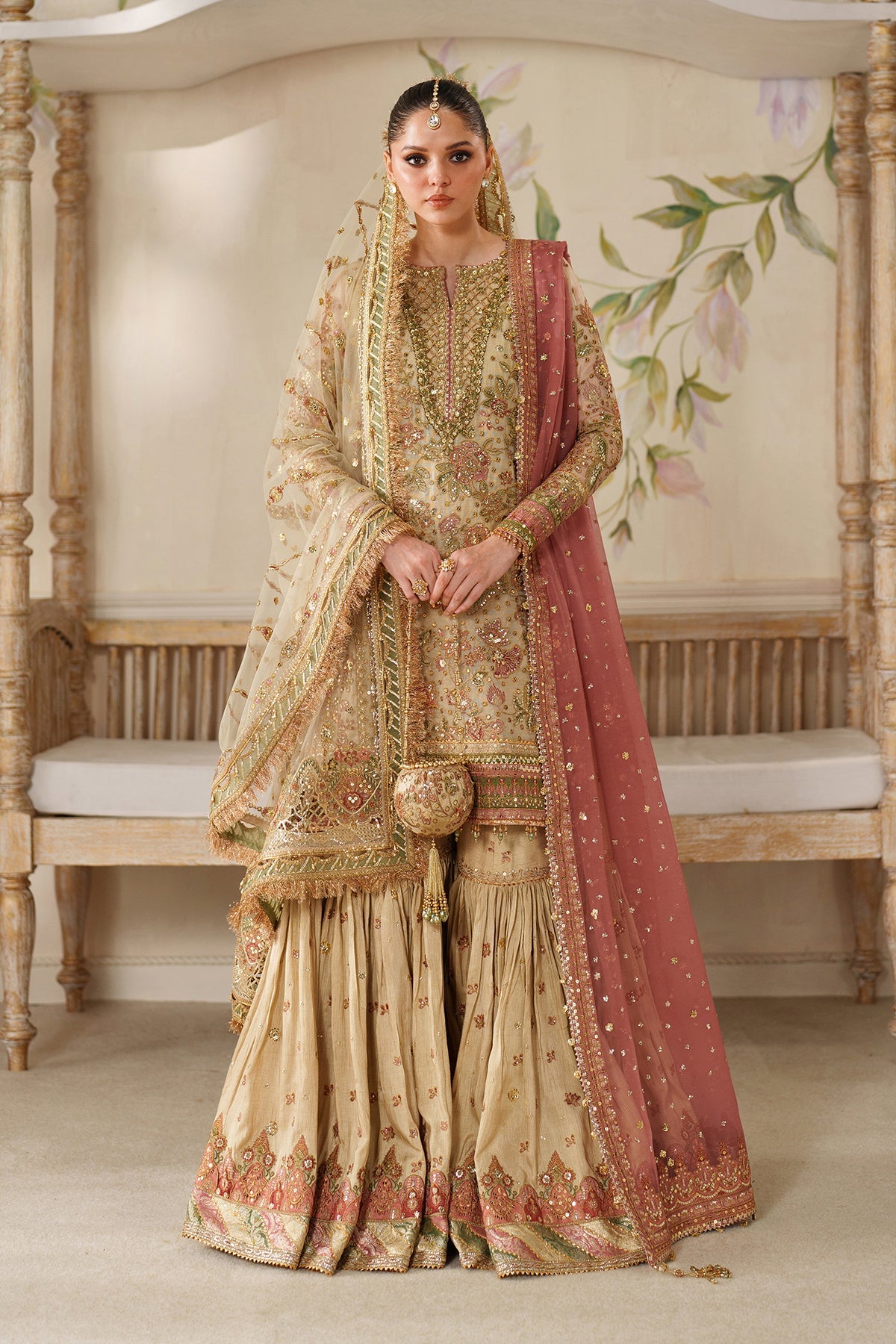 EMBROIDERED NET CH14-02 STITCHED