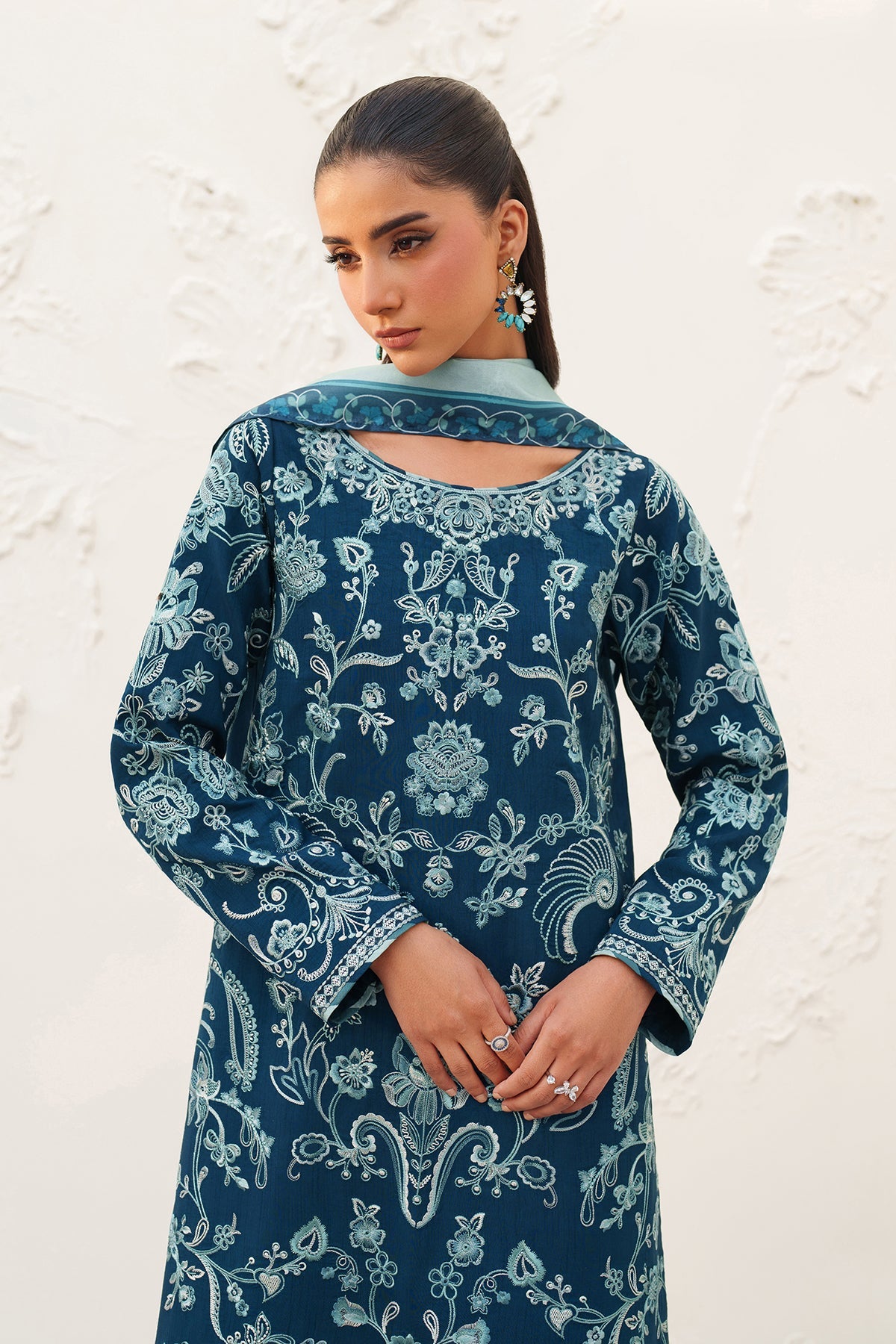 EMBROIDERED RAW SILK SF-4384