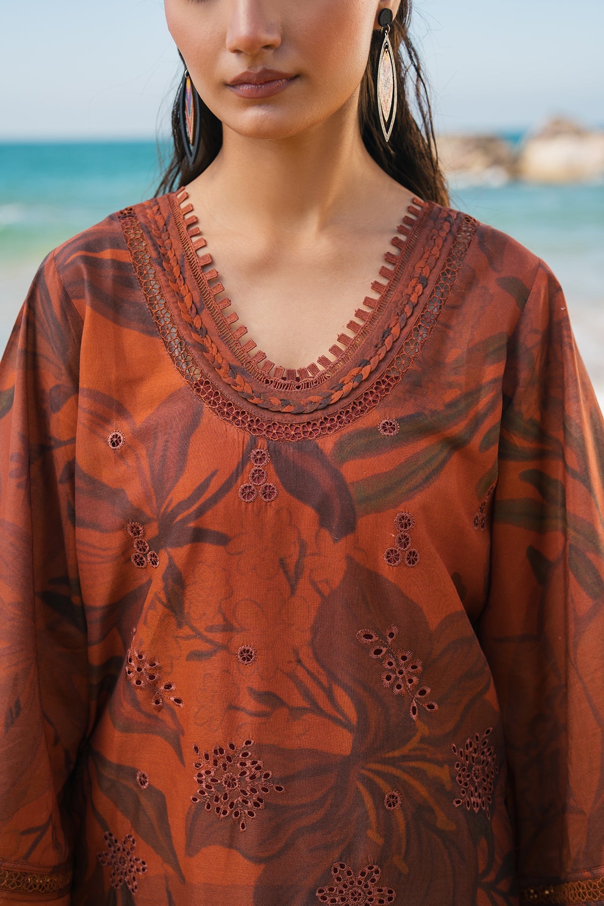 EMBROIDERED PRINTED LAWN SF-4113