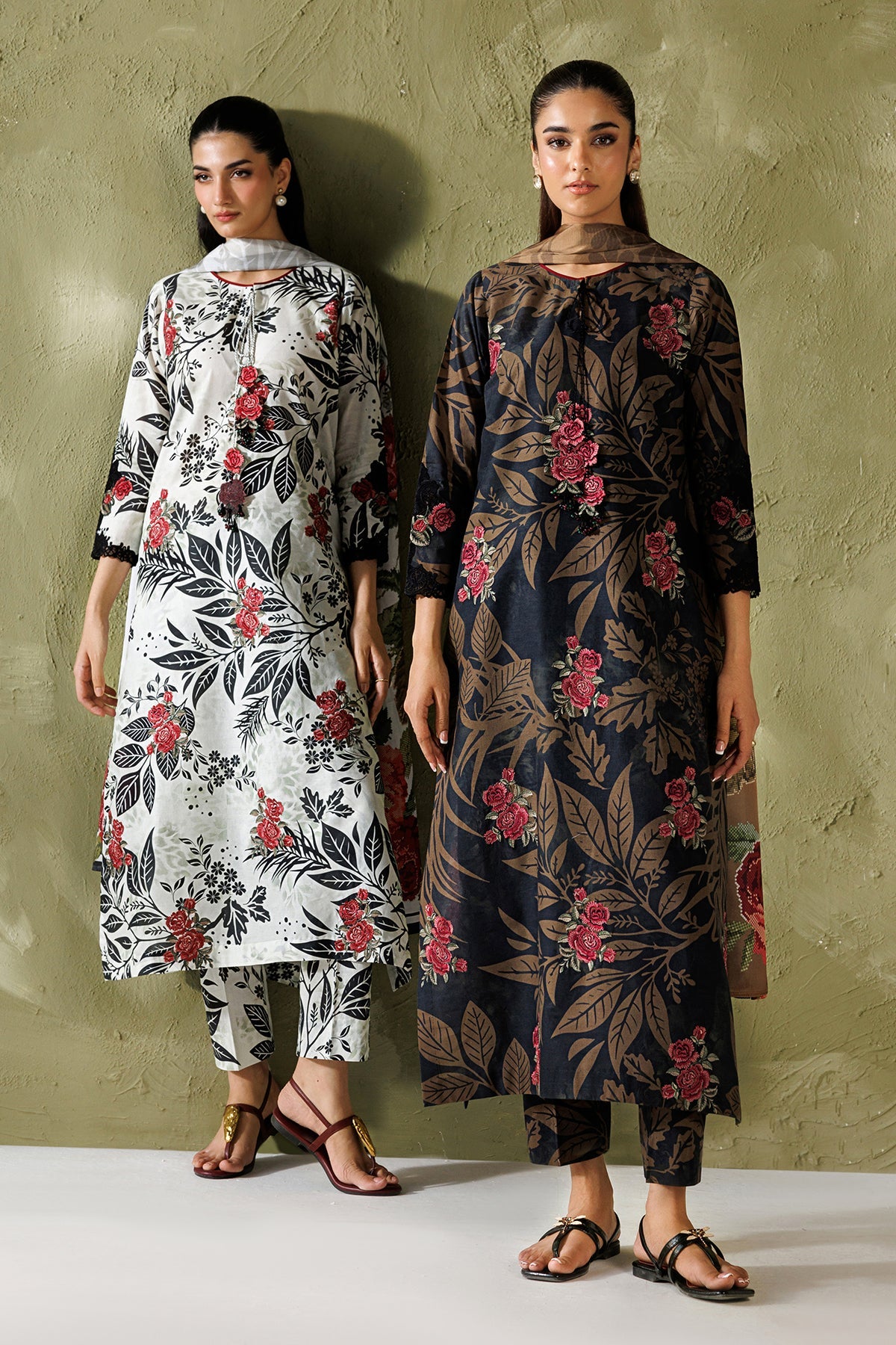 EMBROIDERED LAWN SF-4505