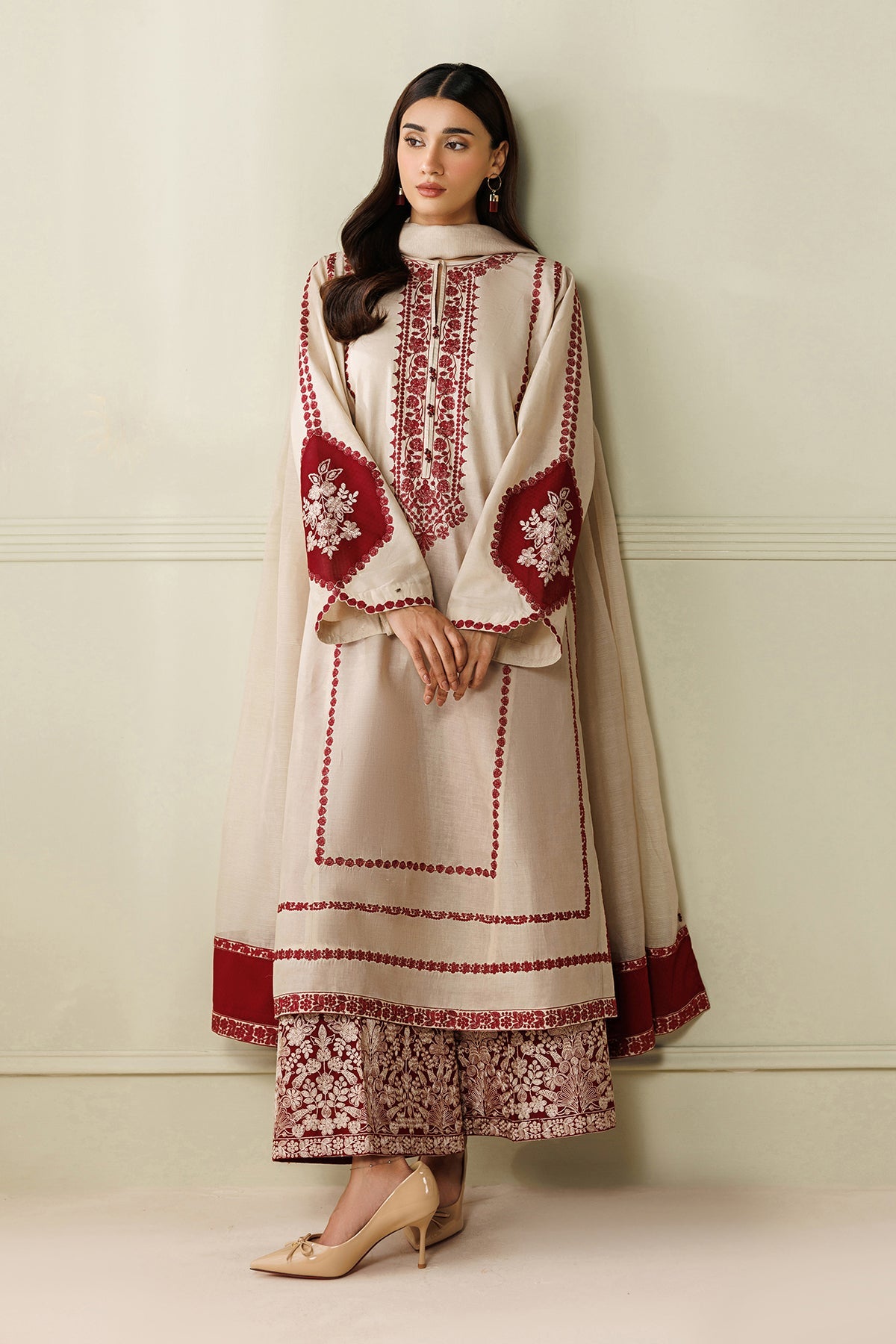 EMBROIDERED LAWN SF-4421