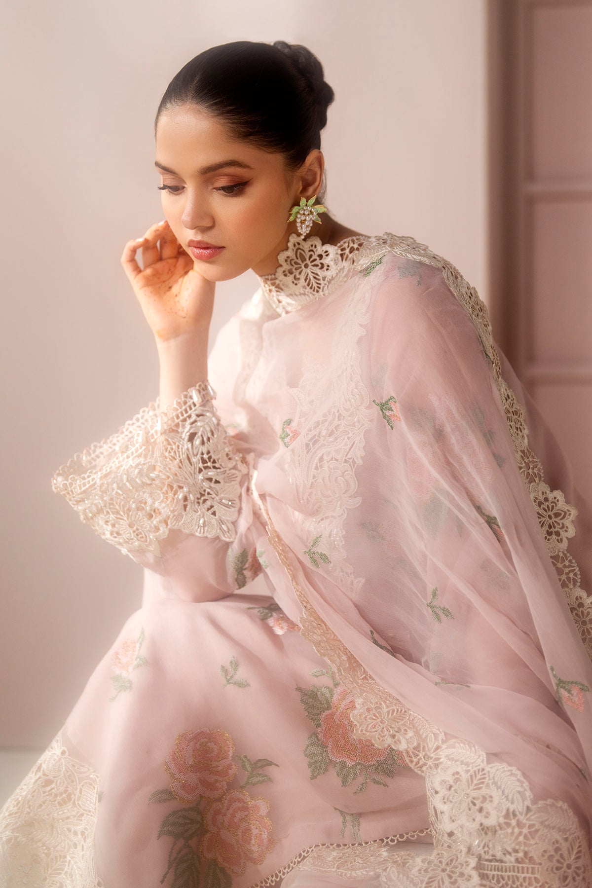 EMBROIDERED CHIFFON UF-4189
