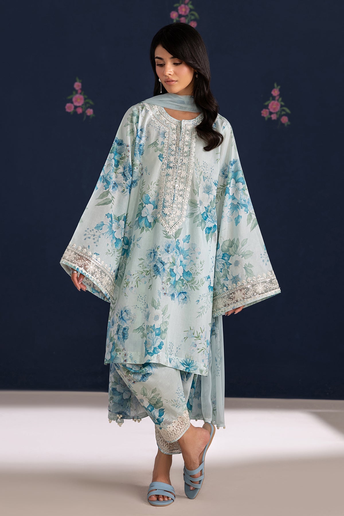 EMBROIDERED LAWN SF-4461