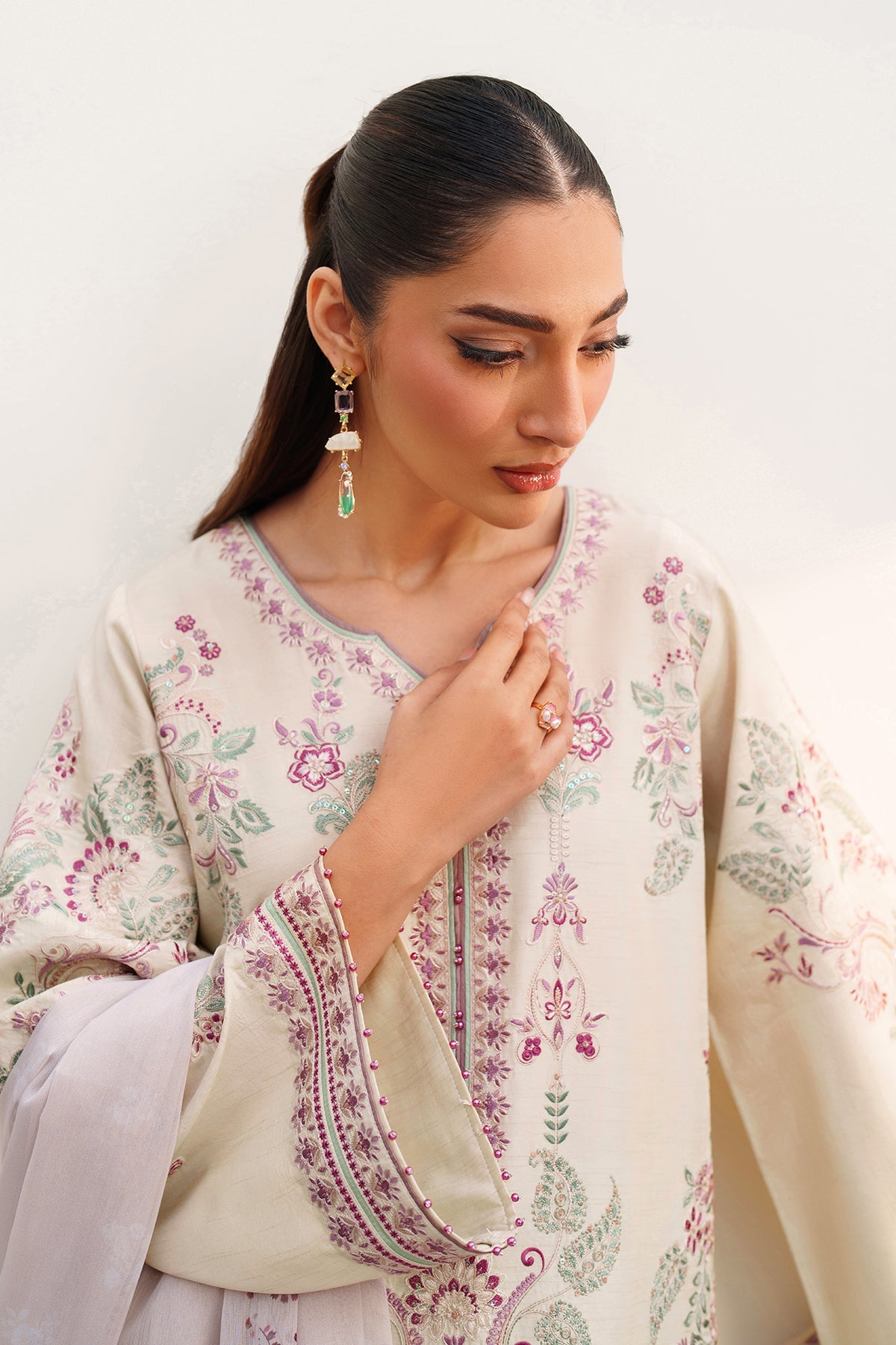 EMBROIDERED RAW SILK SF-4385