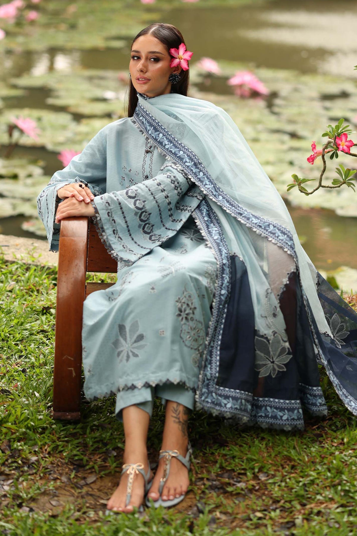 EMBROIDERED JACQUARD LAWN SF-4247