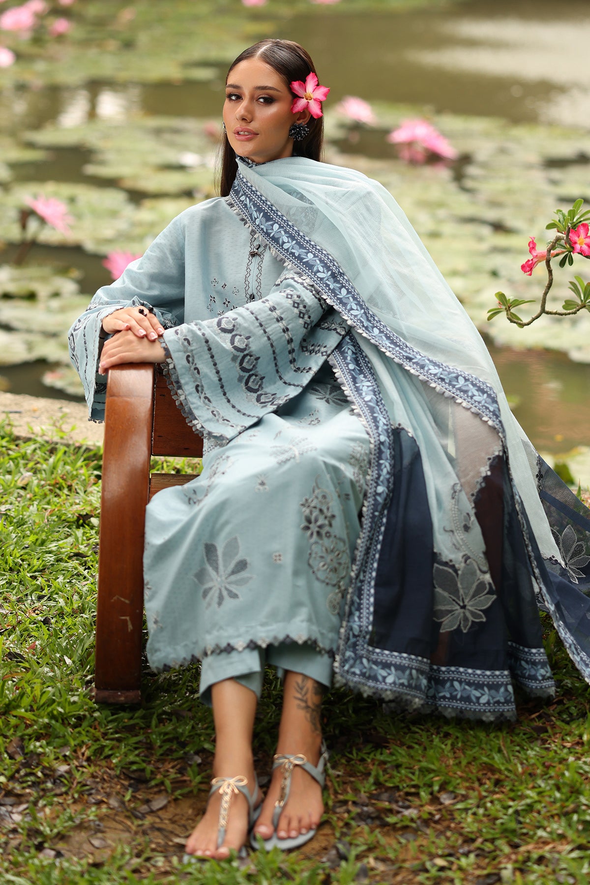 EMBROIDERED JACQUARD LAWN SF-4247