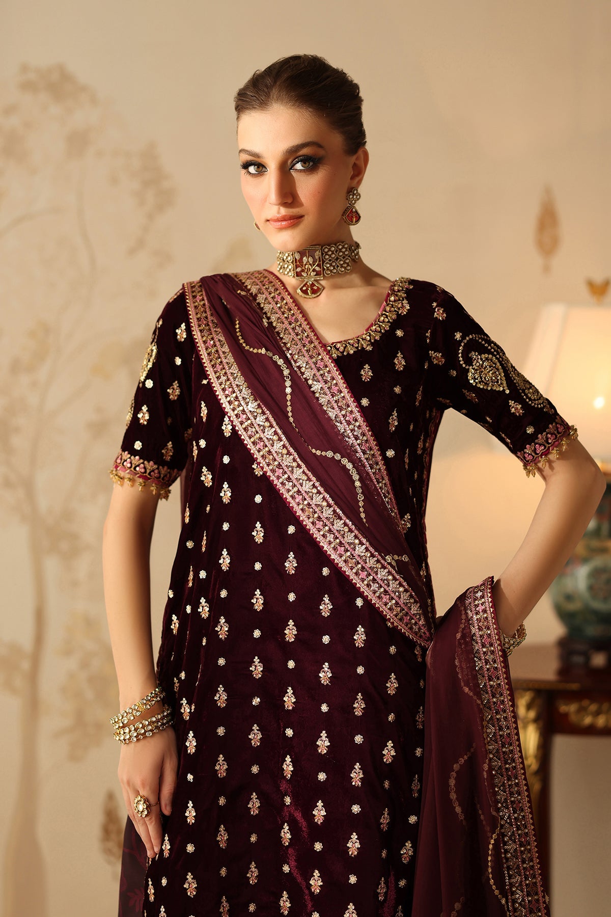 EMBROIDERED VELVET UF-4313