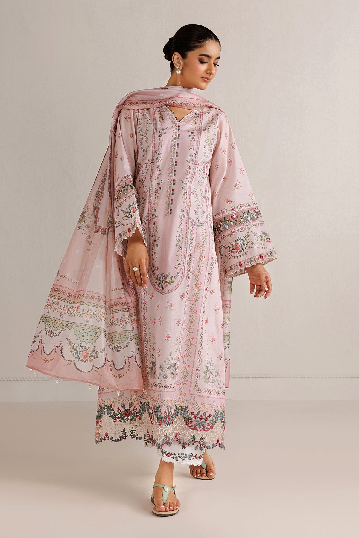 EMBROIDERED LAWN UF-4513