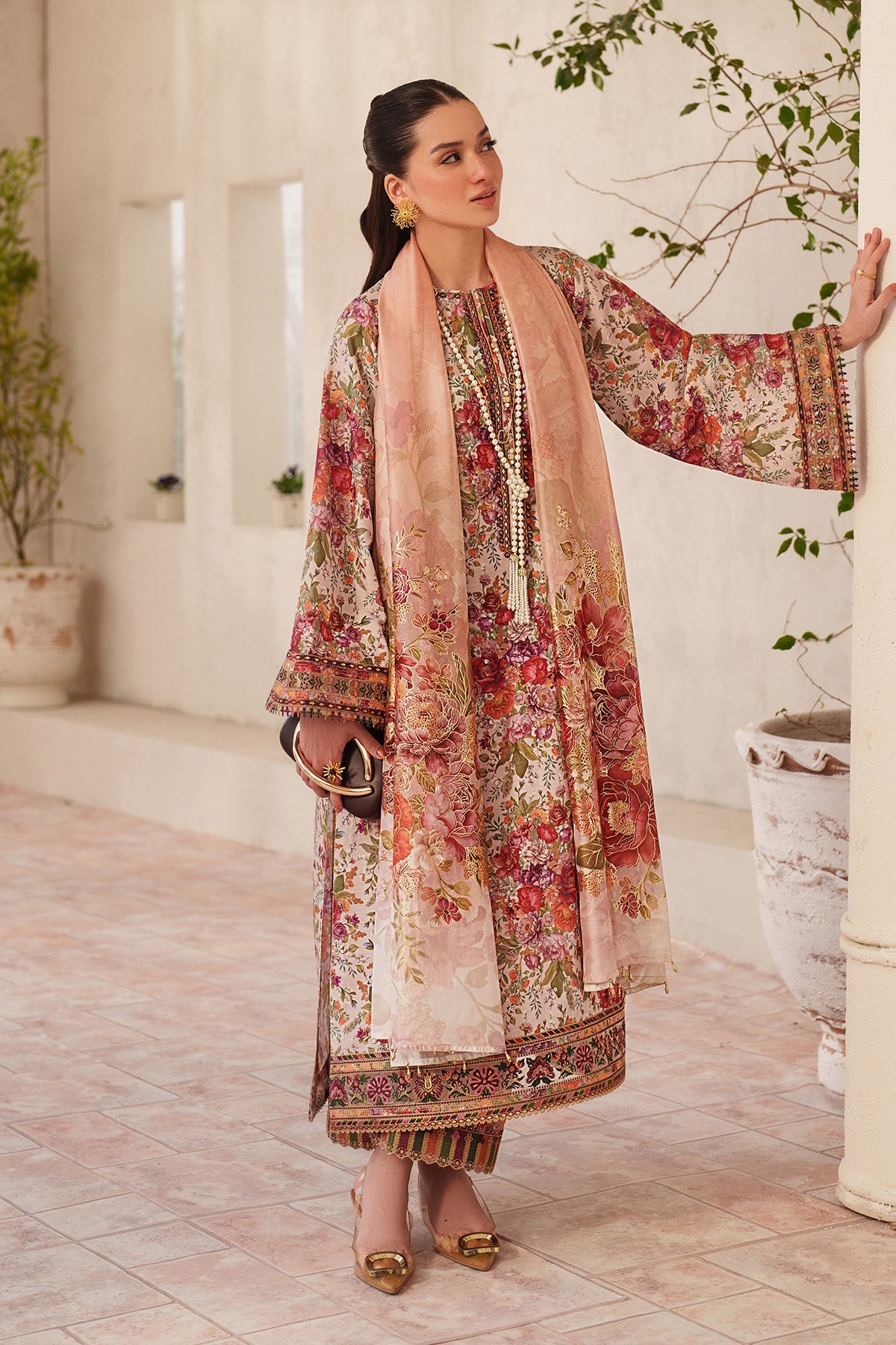EMBROIDERED LAWN UF-4407
