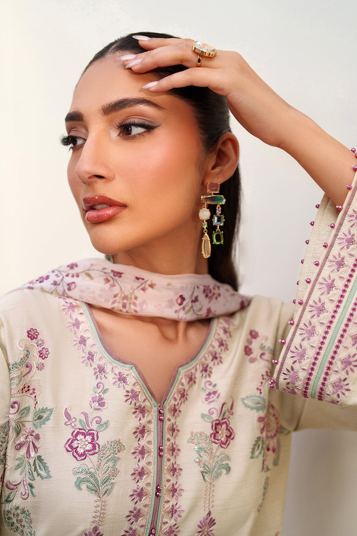 EMBROIDERED RAW SILK SF-4385