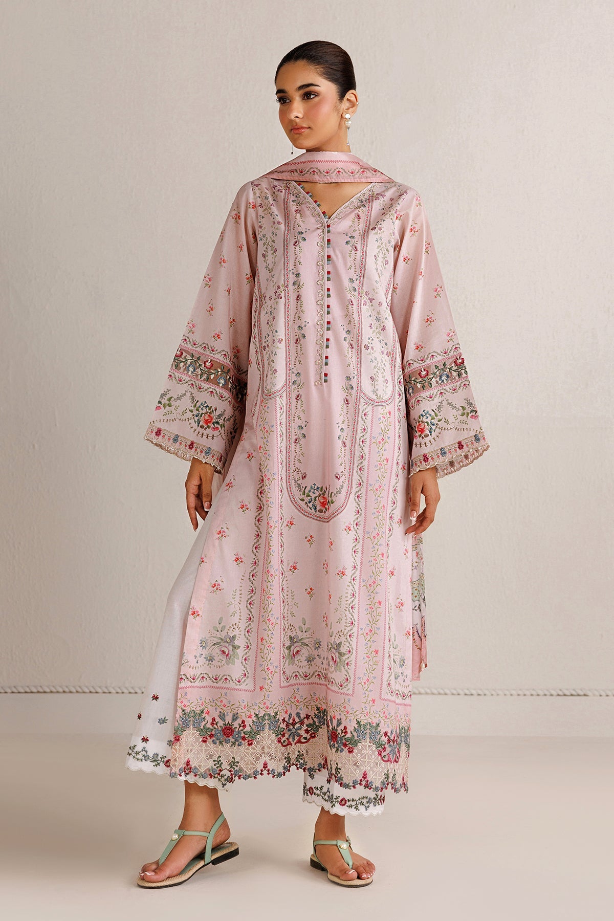 EMBROIDERED LAWN UF-4513