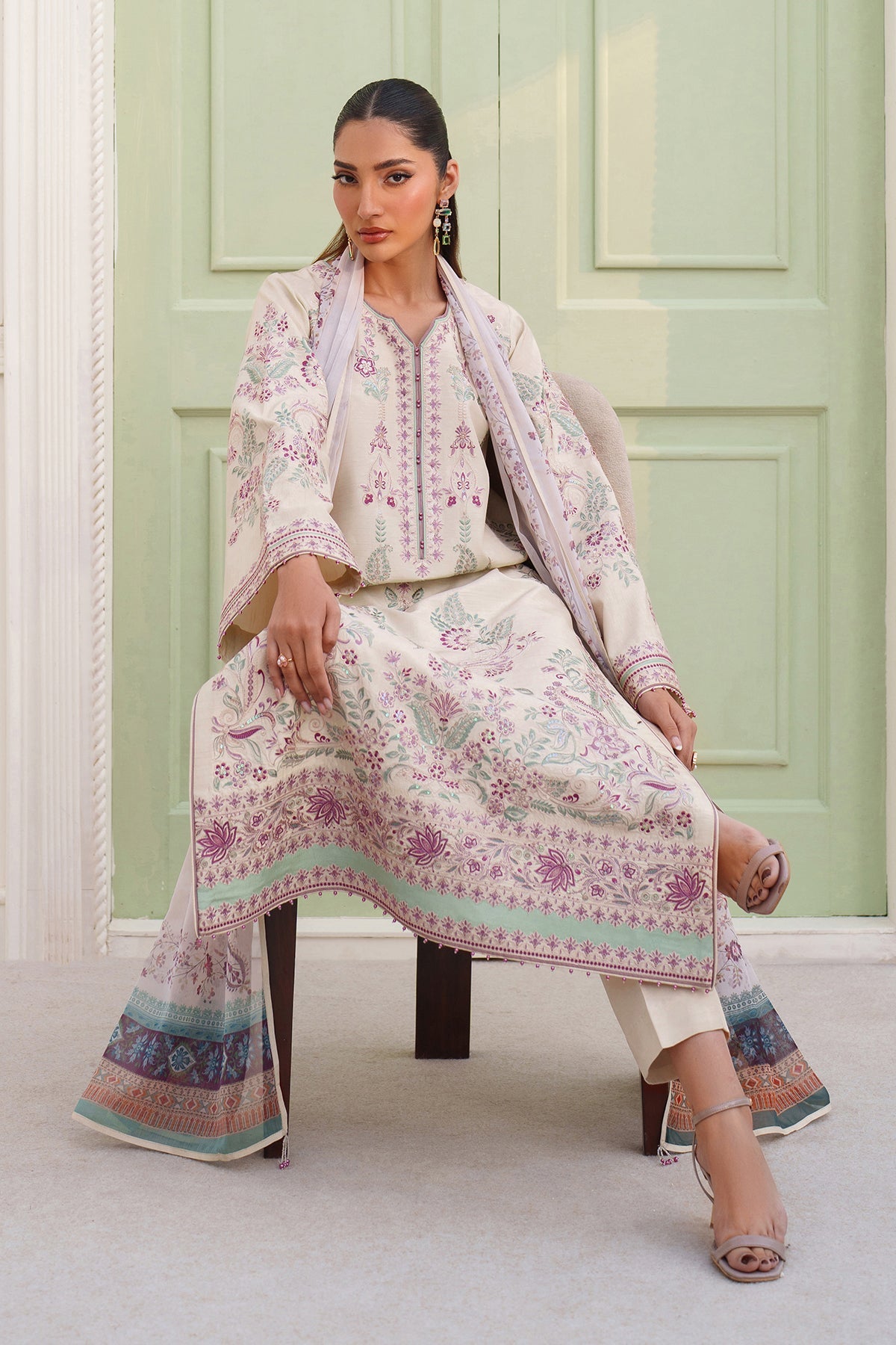 EMBROIDERED RAW SILK SF-4385