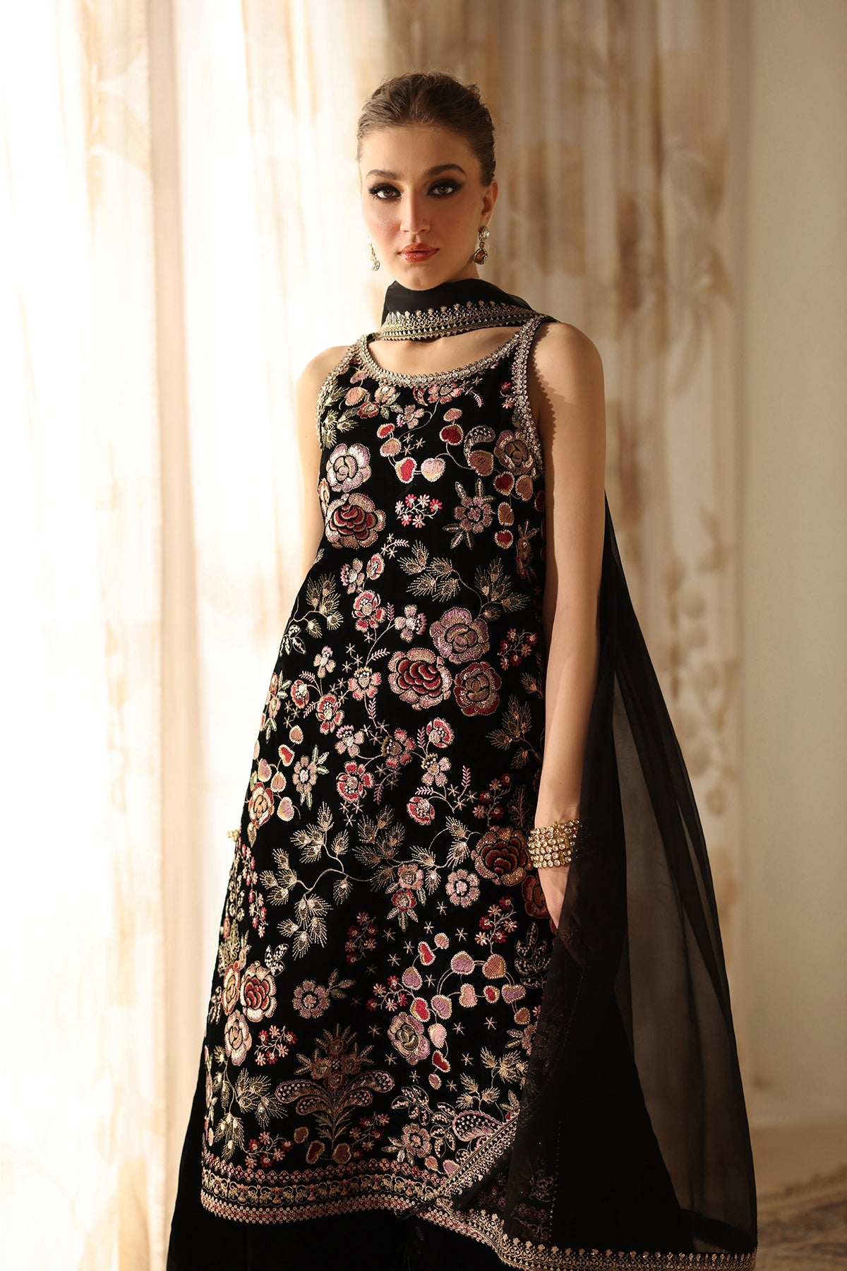 EMBROIDERED VELVET UF-4312