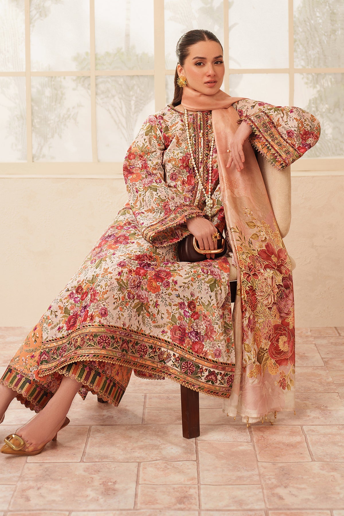 EMBROIDERED LAWN UF-4407