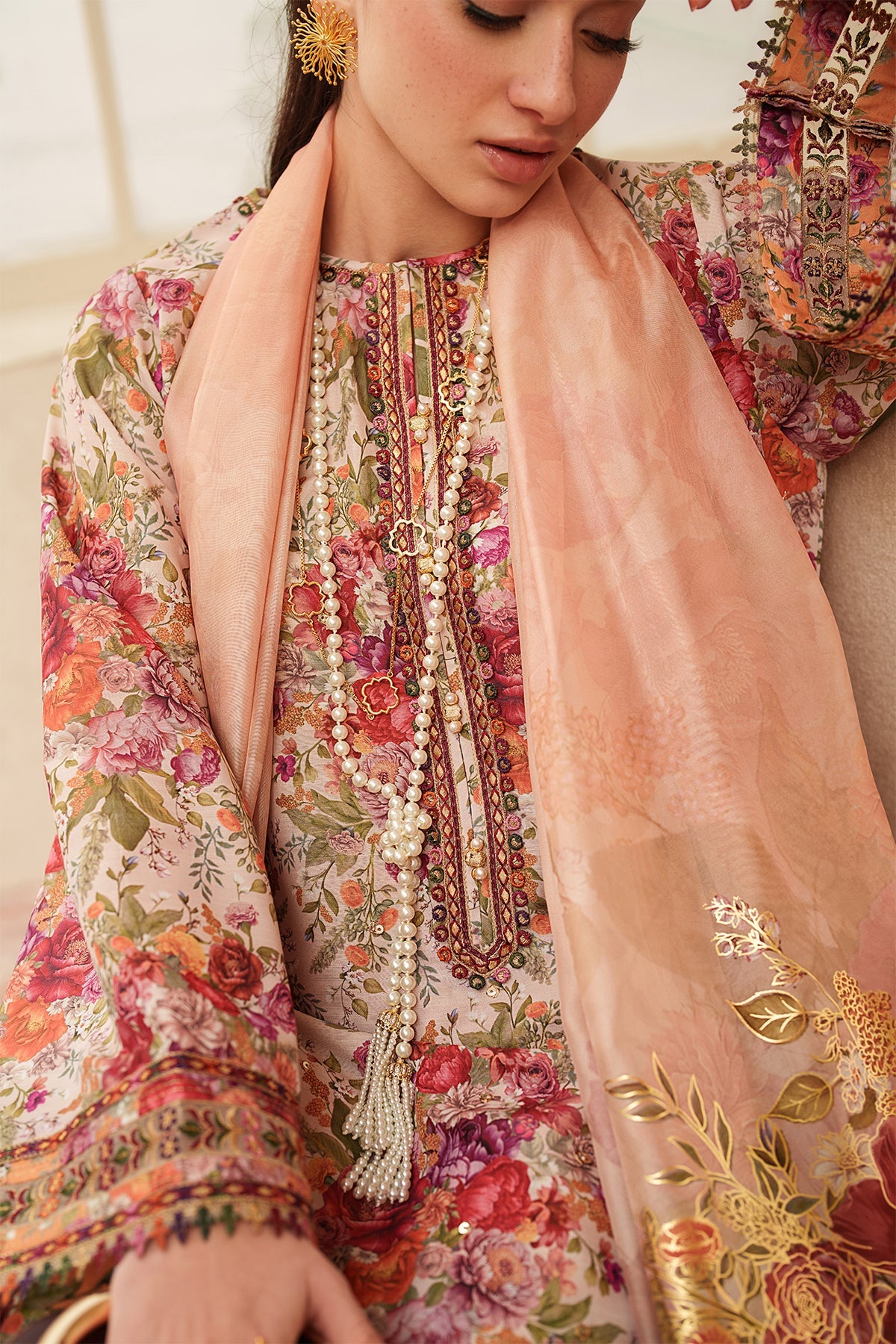 EMBROIDERED LAWN SF-4407